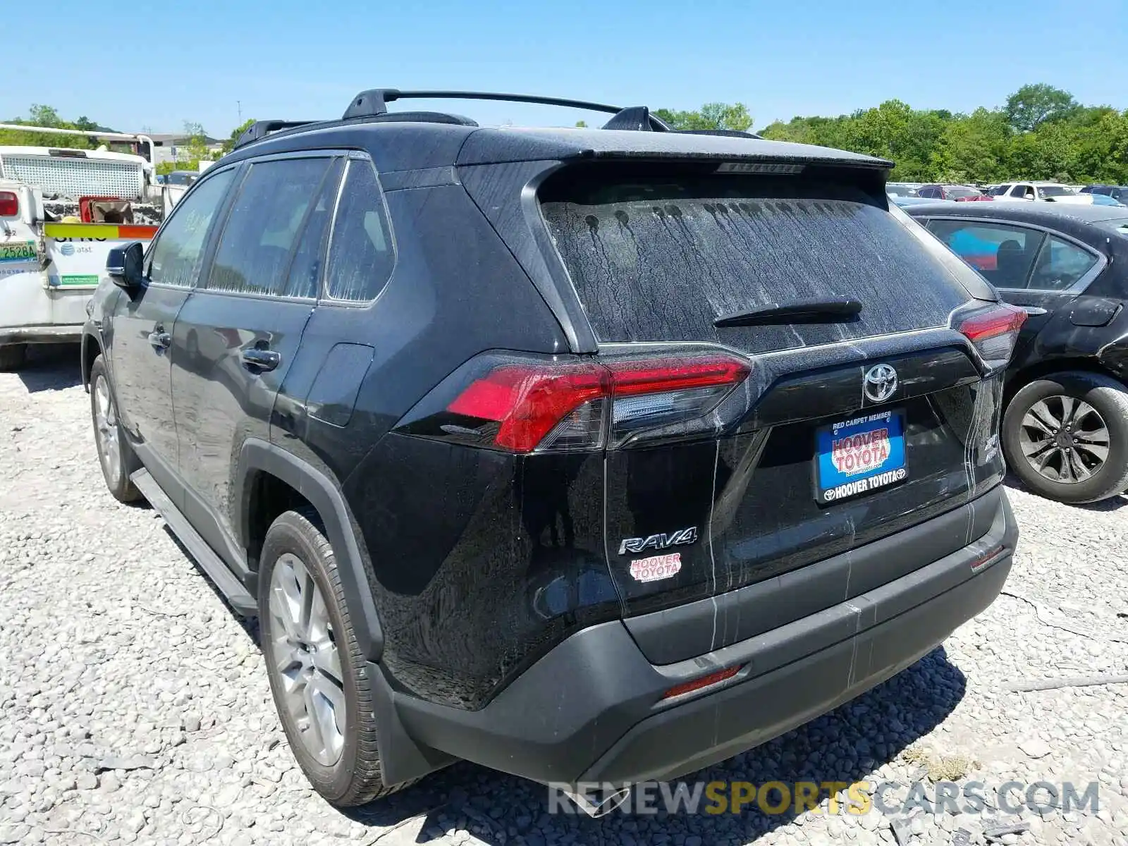 3 Photograph of a damaged car 2T3A1RFVXLC074603 TOYOTA RAV4 2020