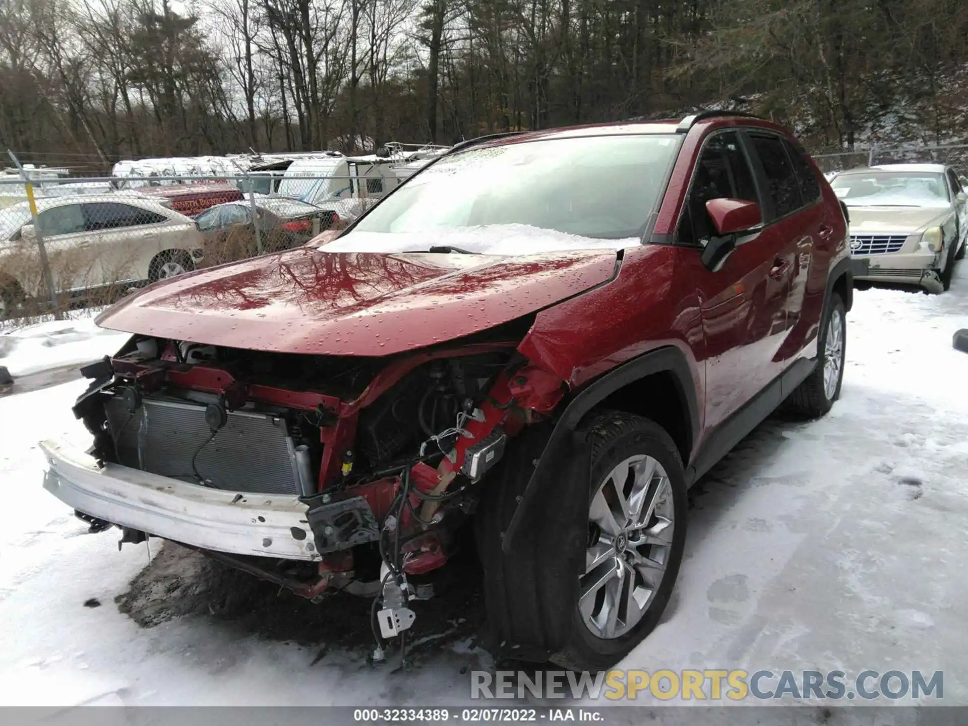 6 Photograph of a damaged car 2T3A1RFVXLC129907 TOYOTA RAV4 2020