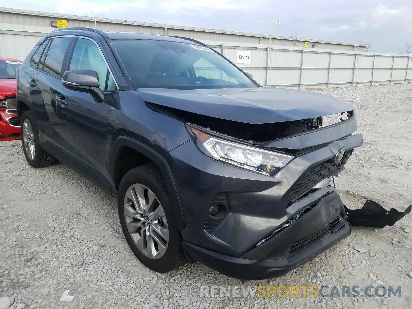 1 Photograph of a damaged car 2T3A1RFVXLC134394 TOYOTA RAV4 2020