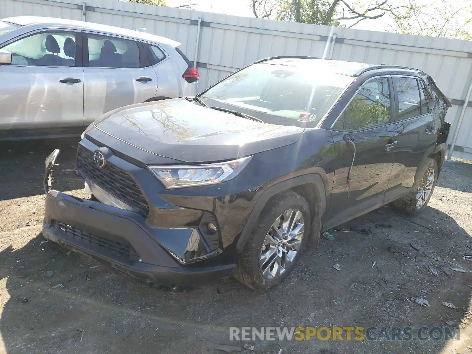 2 Фотография поврежденного автомобиля 2T3A1RFVXLW139951 TOYOTA RAV4 2020