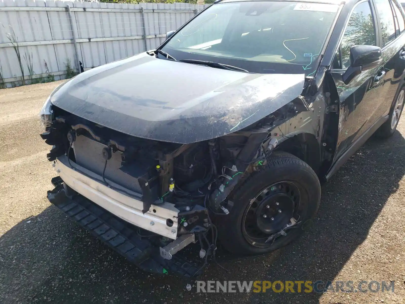 9 Photograph of a damaged car 2T3B1RFV1LW105529 TOYOTA RAV4 2020