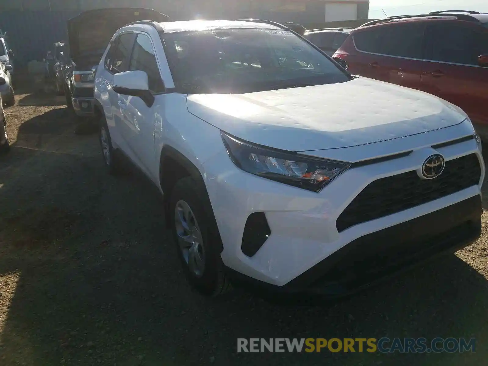 1 Photograph of a damaged car 2T3B1RFV2LC097958 TOYOTA RAV4 2020