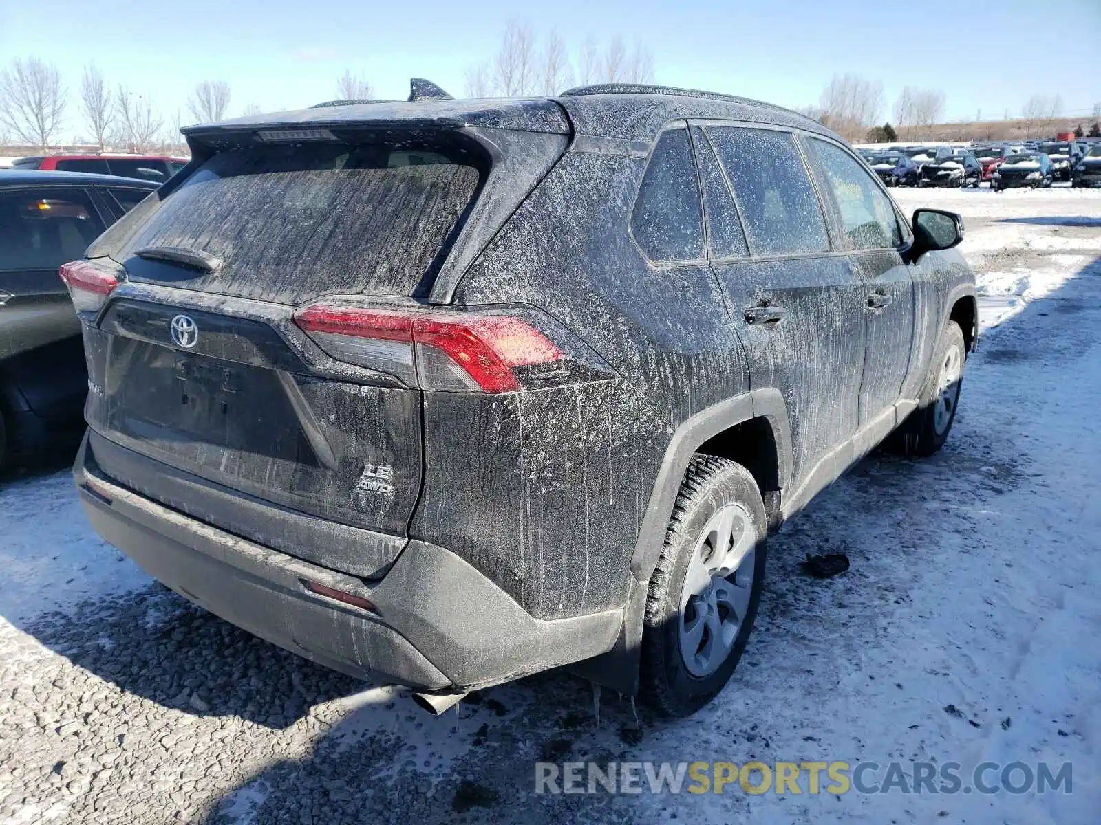 4 Photograph of a damaged car 2T3B1RFV4LW118131 TOYOTA RAV4 2020