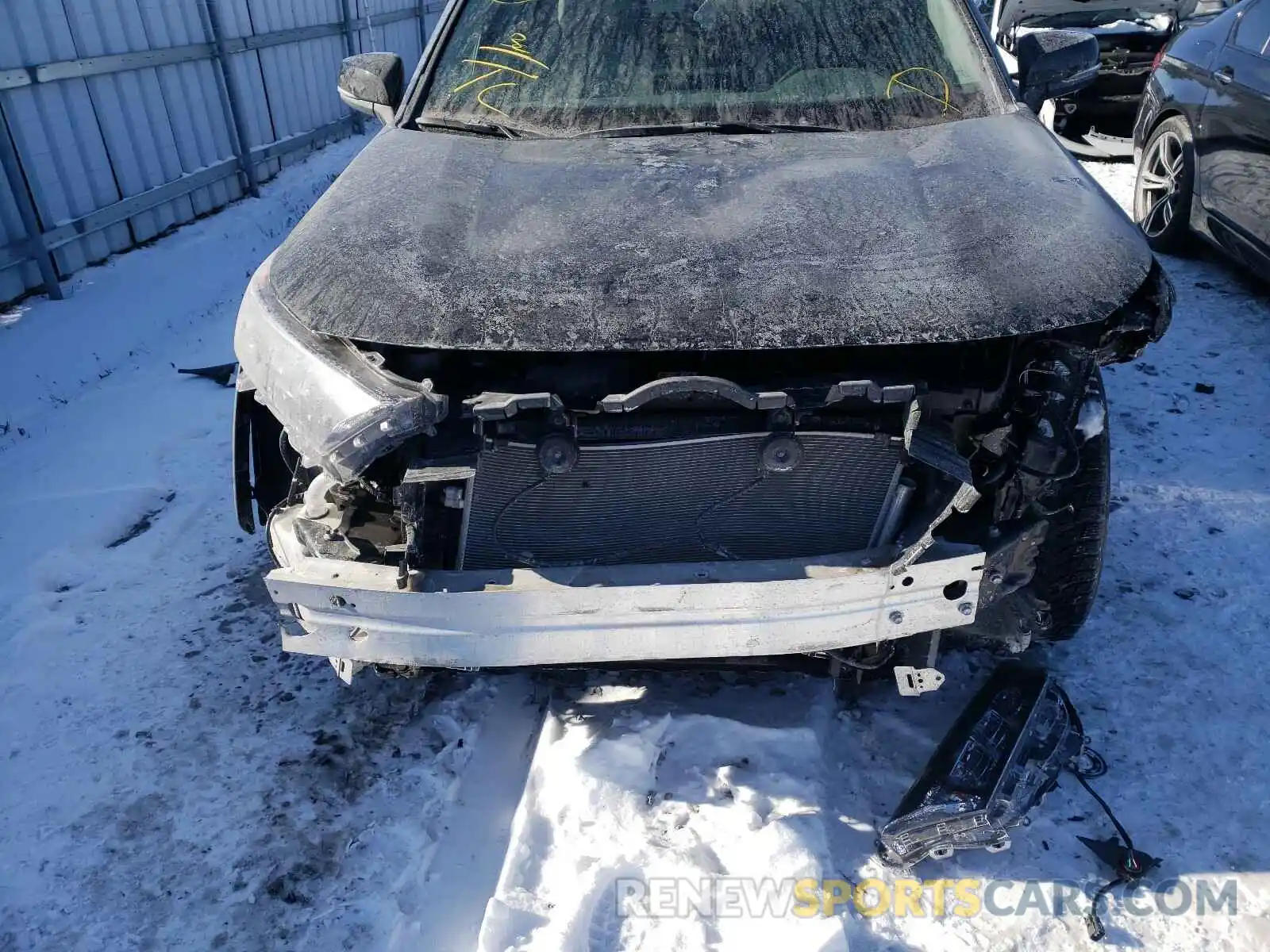 9 Photograph of a damaged car 2T3B1RFV4LW118131 TOYOTA RAV4 2020