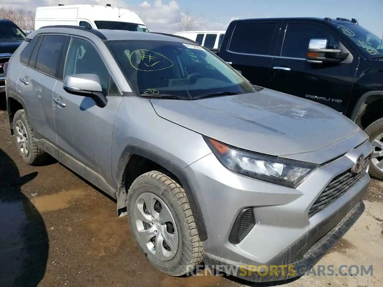 1 Фотография поврежденного автомобиля 2T3B1RFV4LW139397 TOYOTA RAV4 2020