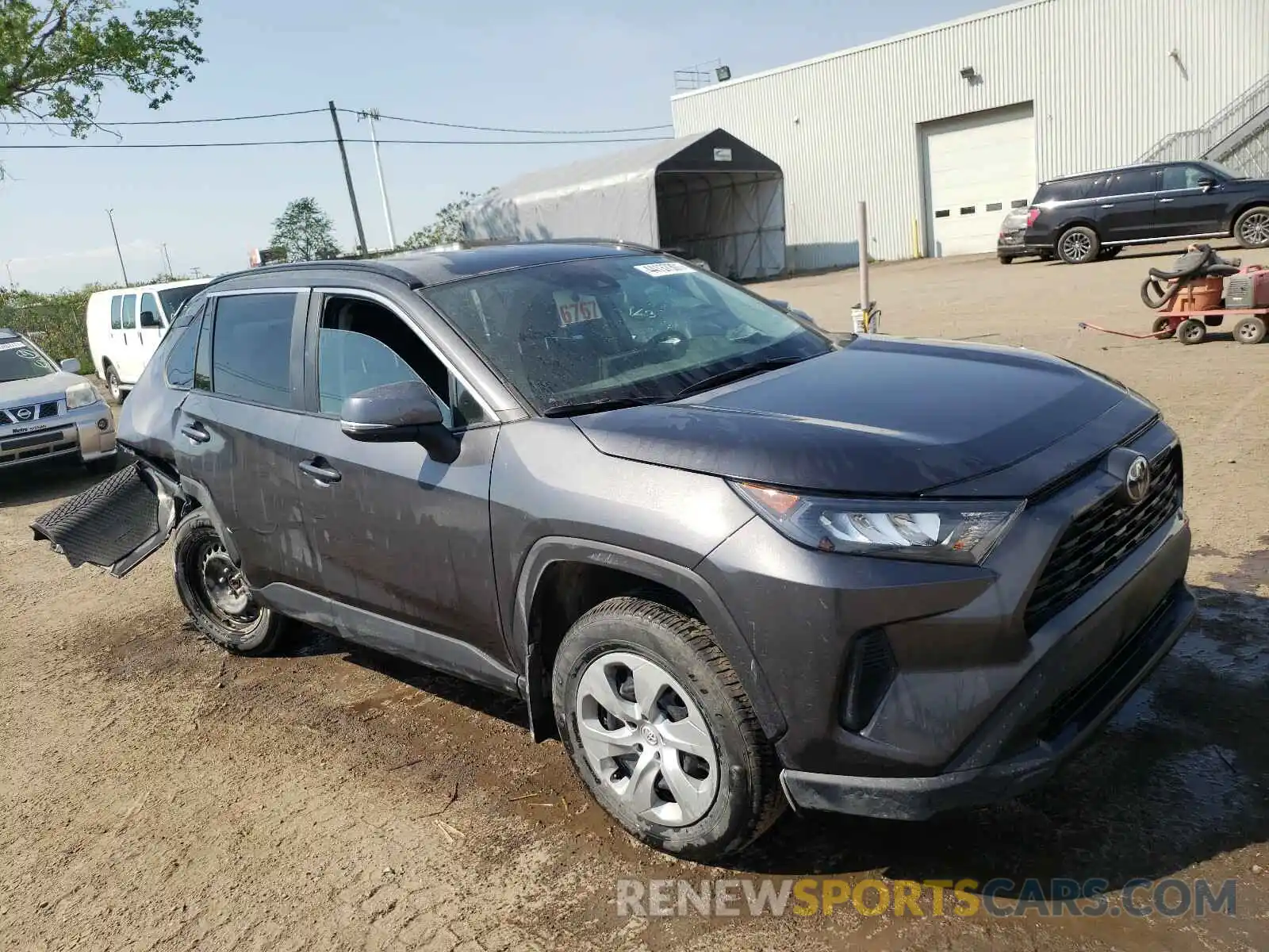 1 Photograph of a damaged car 2T3B1RFV8LW090317 TOYOTA RAV4 2020