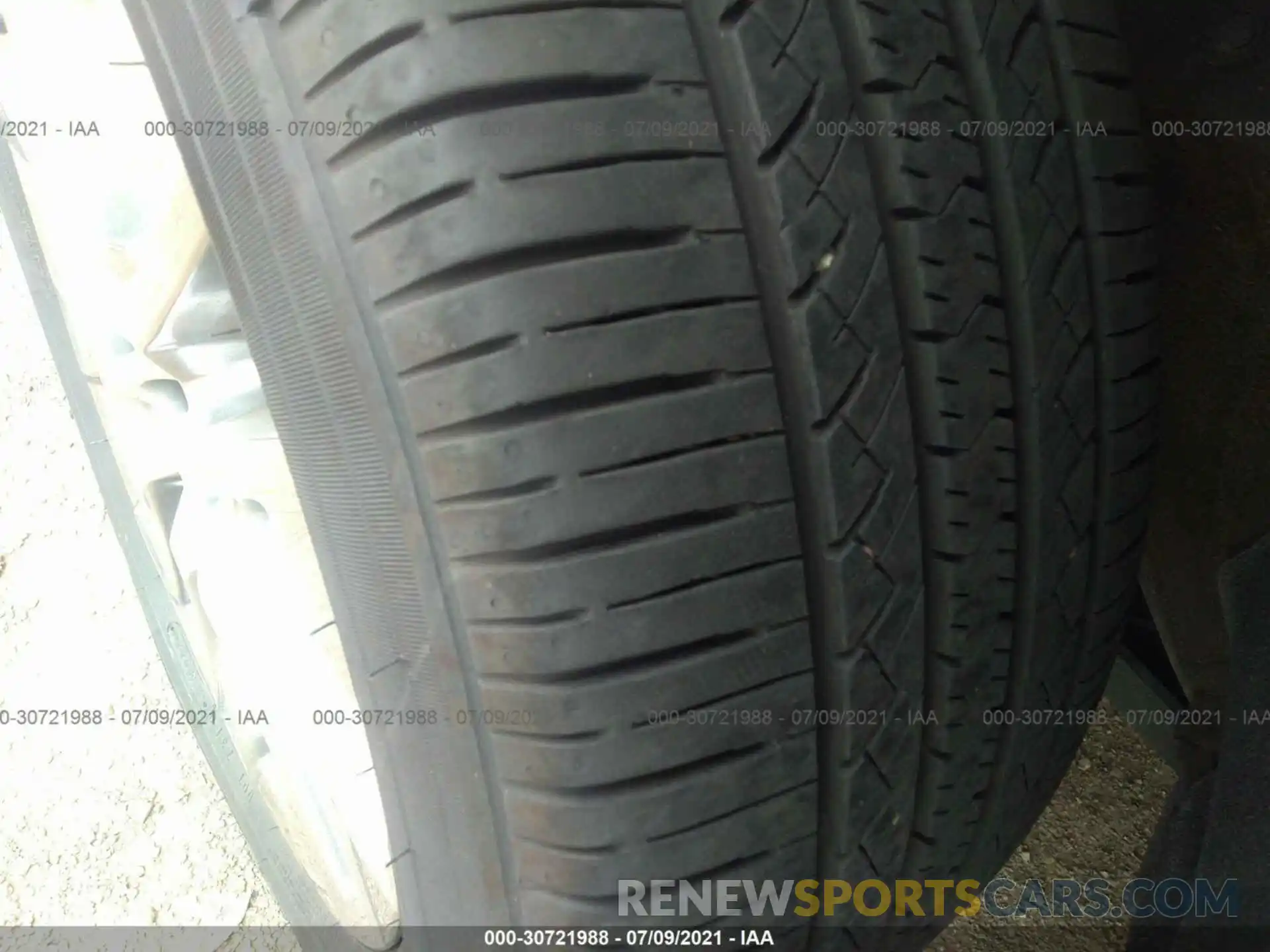 14 Фотография поврежденного автомобиля 2T3C1RFV0LW092180 TOYOTA RAV4 2020