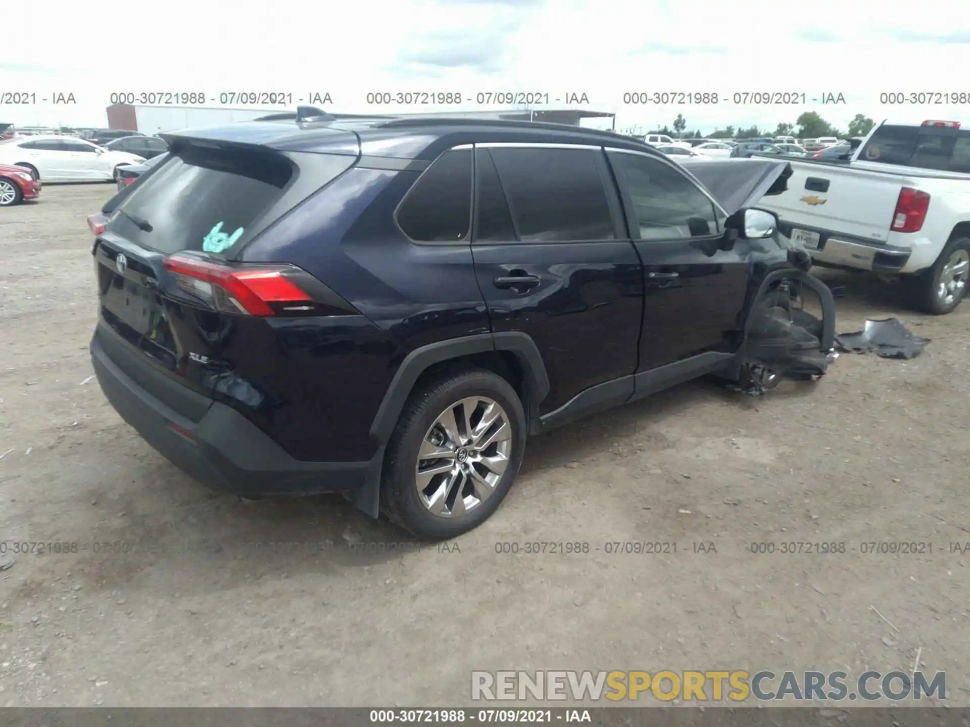 4 Фотография поврежденного автомобиля 2T3C1RFV0LW092180 TOYOTA RAV4 2020