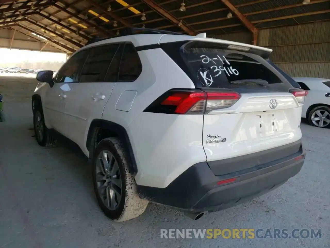 3 Photograph of a damaged car 2T3C1RFV1LC033916 TOYOTA RAV4 2020