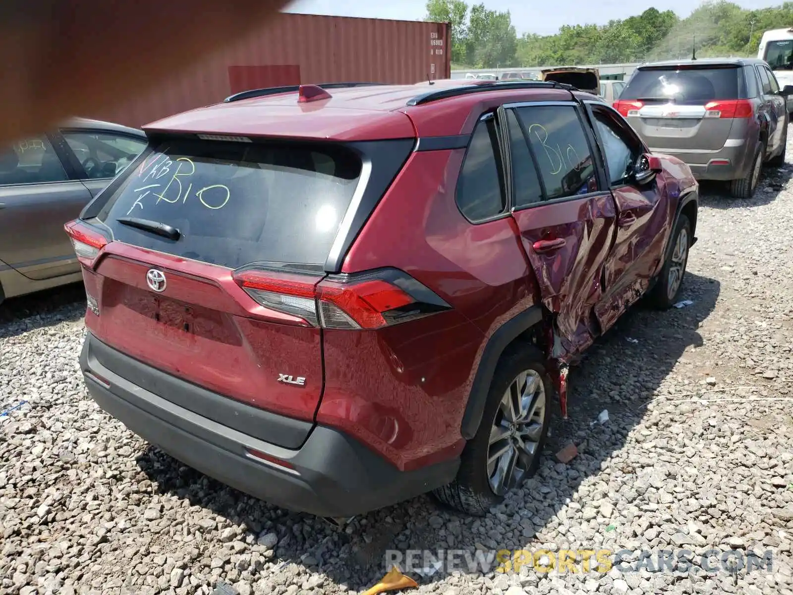 4 Photograph of a damaged car 2T3C1RFV1LC040512 TOYOTA RAV4 2020