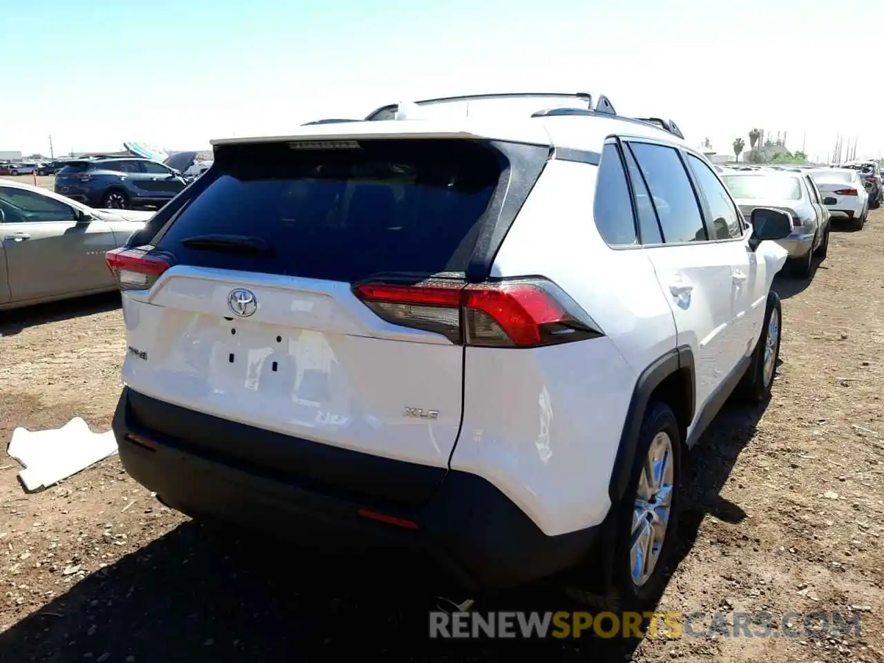 4 Photograph of a damaged car 2T3C1RFV1LC072795 TOYOTA RAV4 2020