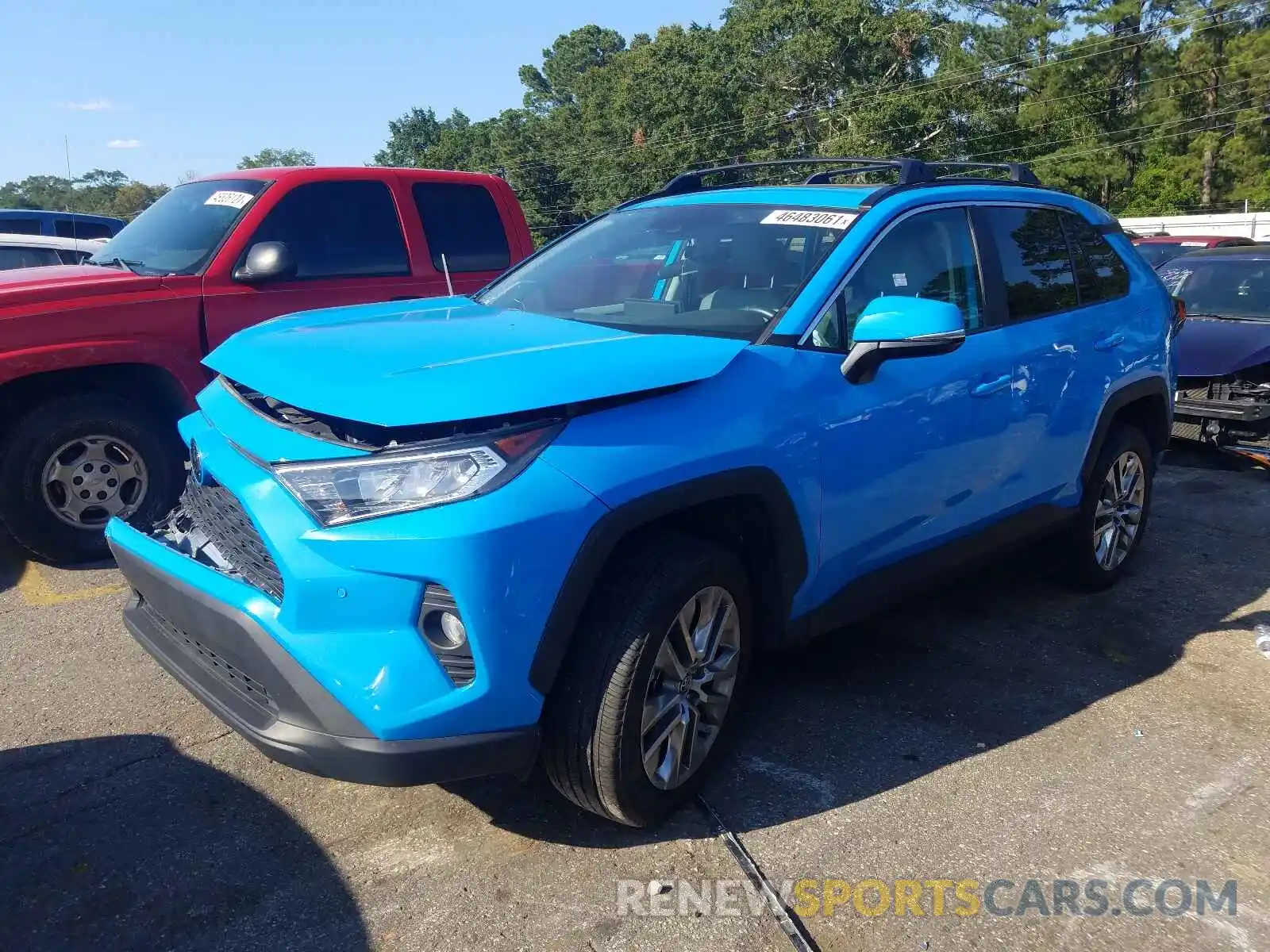 2 Photograph of a damaged car 2T3C1RFV1LW071676 TOYOTA RAV4 2020