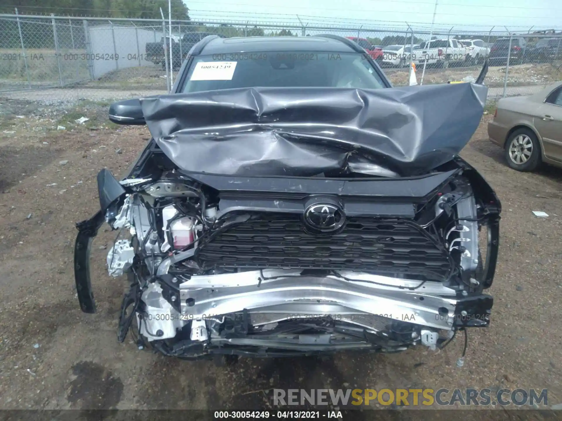 6 Photograph of a damaged car 2T3C1RFV1LW093564 TOYOTA RAV4 2020