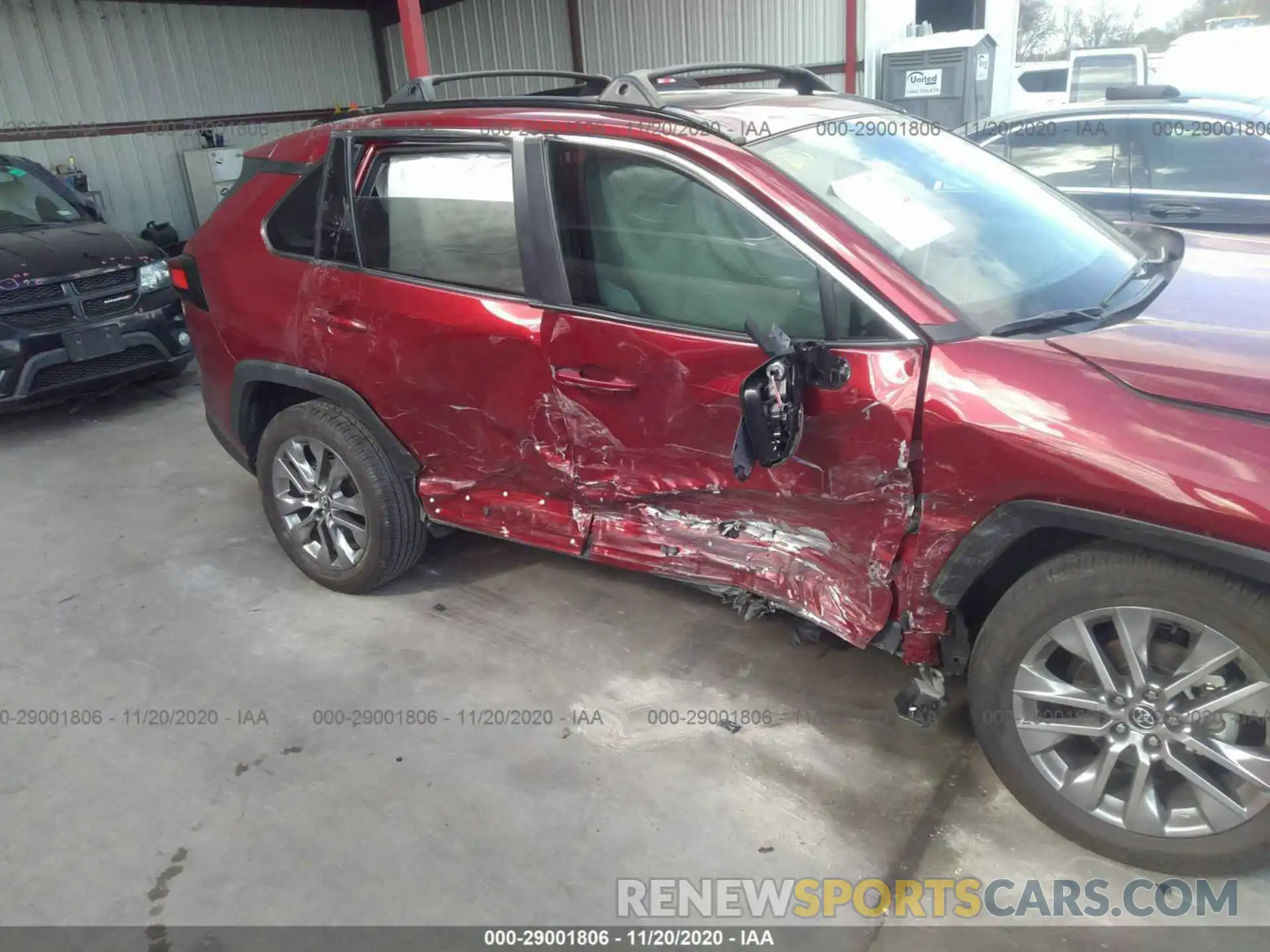 6 Photograph of a damaged car 2T3C1RFV2LC042317 TOYOTA RAV4 2020