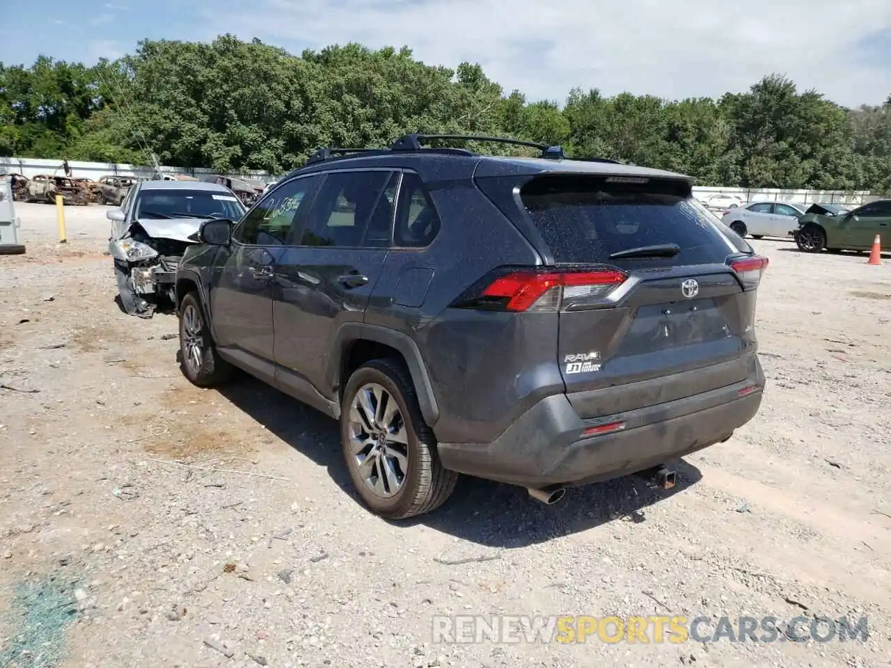 3 Photograph of a damaged car 2T3C1RFV2LC043404 TOYOTA RAV4 2020