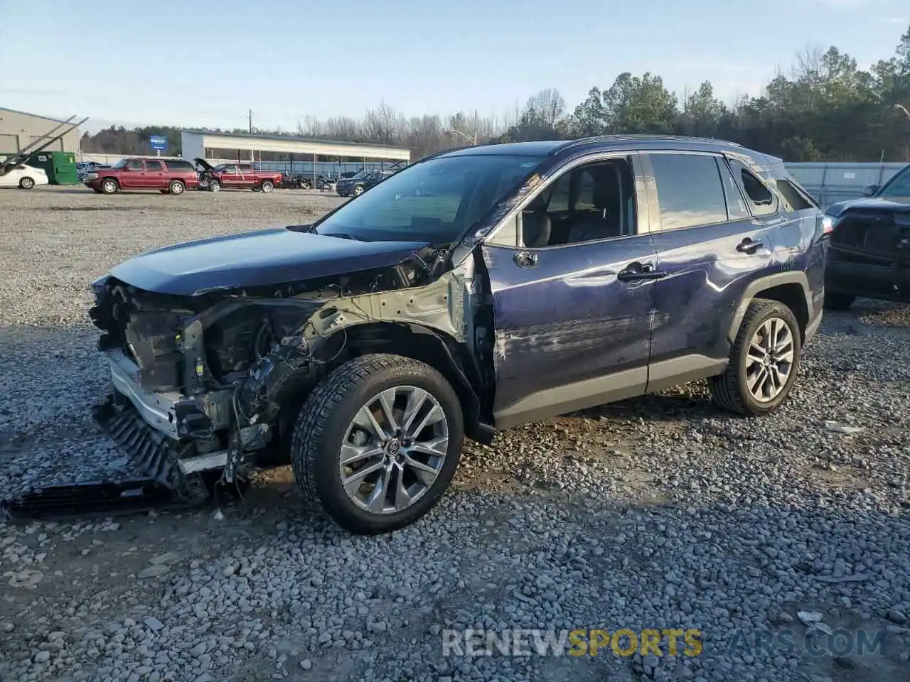 1 Photograph of a damaged car 2T3C1RFV2LW065191 TOYOTA RAV4 2020