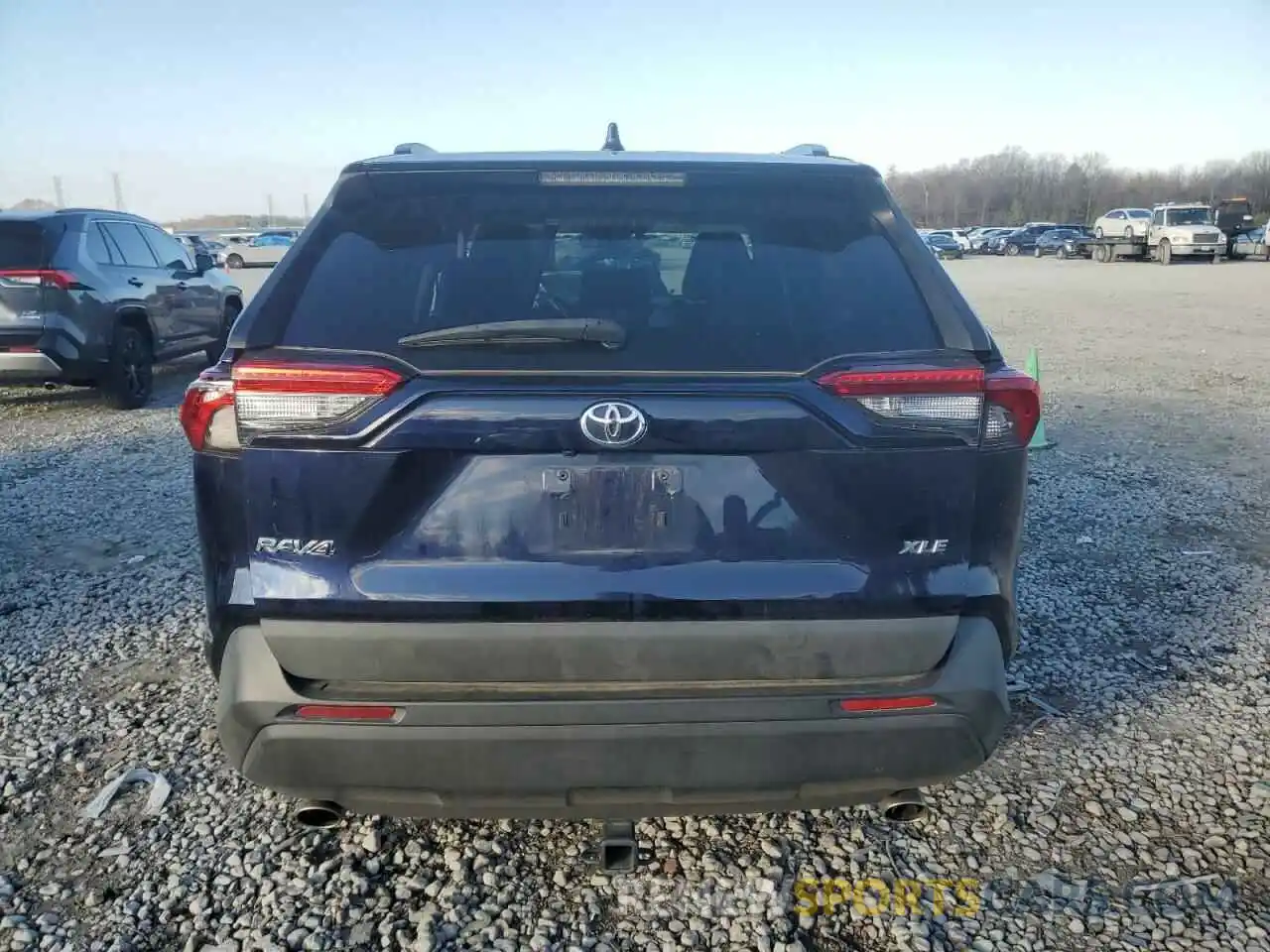 6 Photograph of a damaged car 2T3C1RFV2LW065191 TOYOTA RAV4 2020