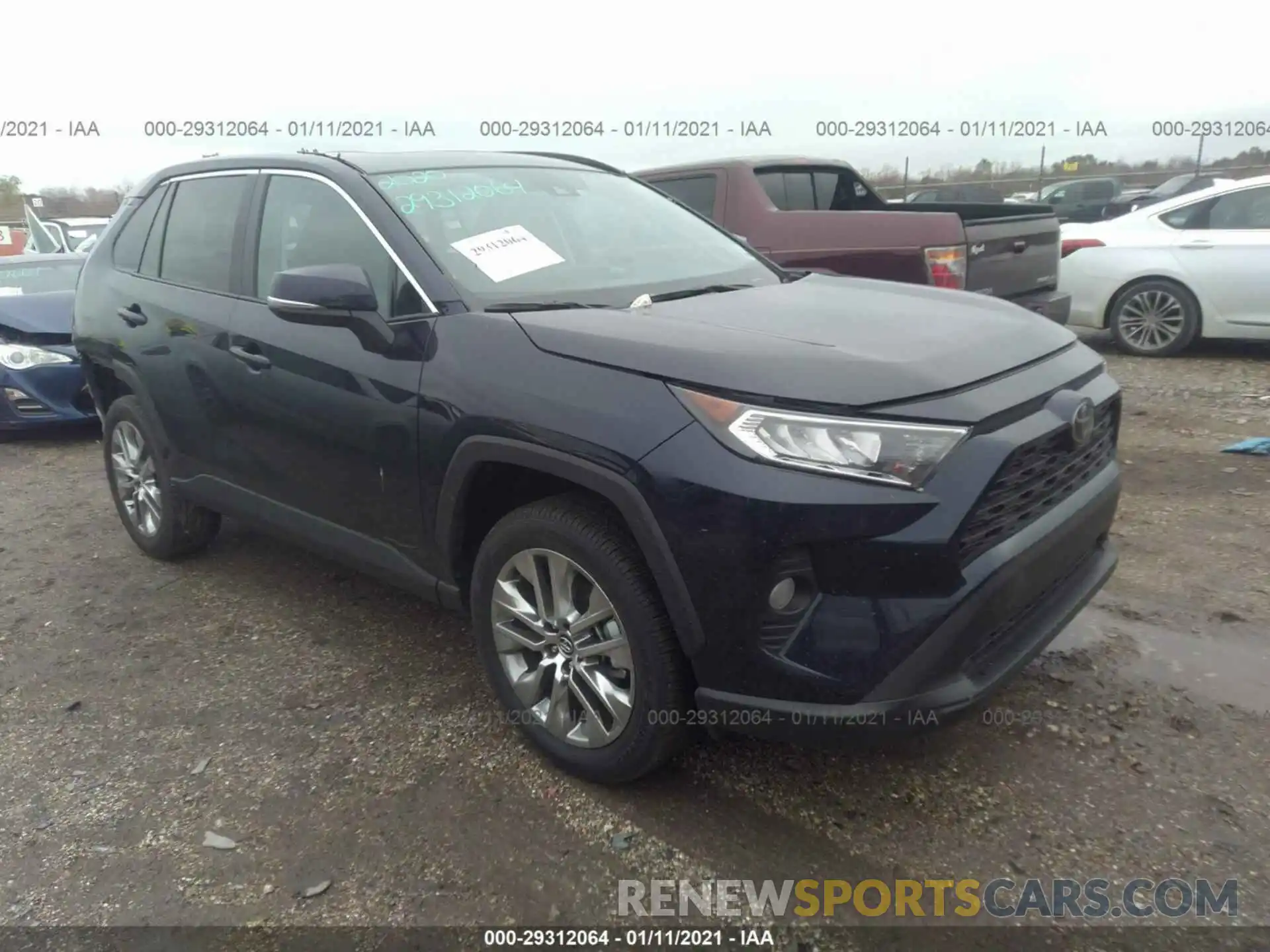 1 Фотография поврежденного автомобиля 2T3C1RFV2LW092715 TOYOTA RAV4 2020