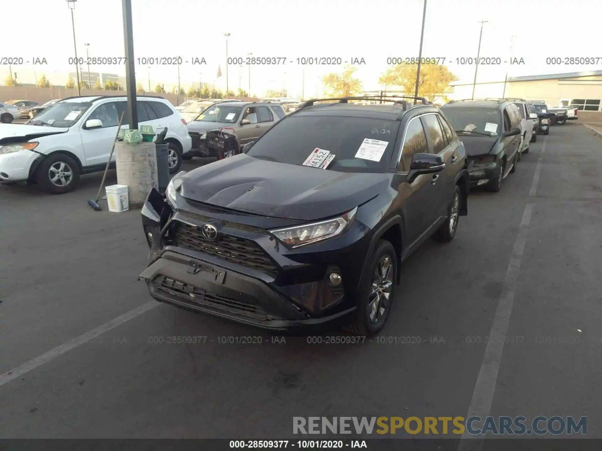 2 Photograph of a damaged car 2T3C1RFV3LW067466 TOYOTA RAV4 2020