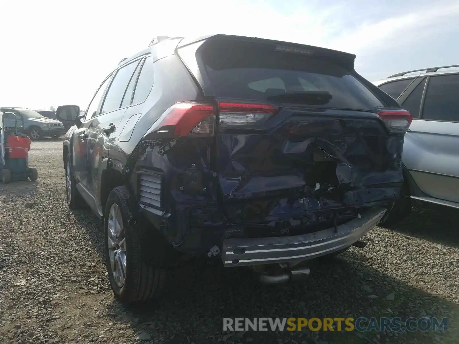 3 Photograph of a damaged car 2T3C1RFV3LW077690 TOYOTA RAV4 2020