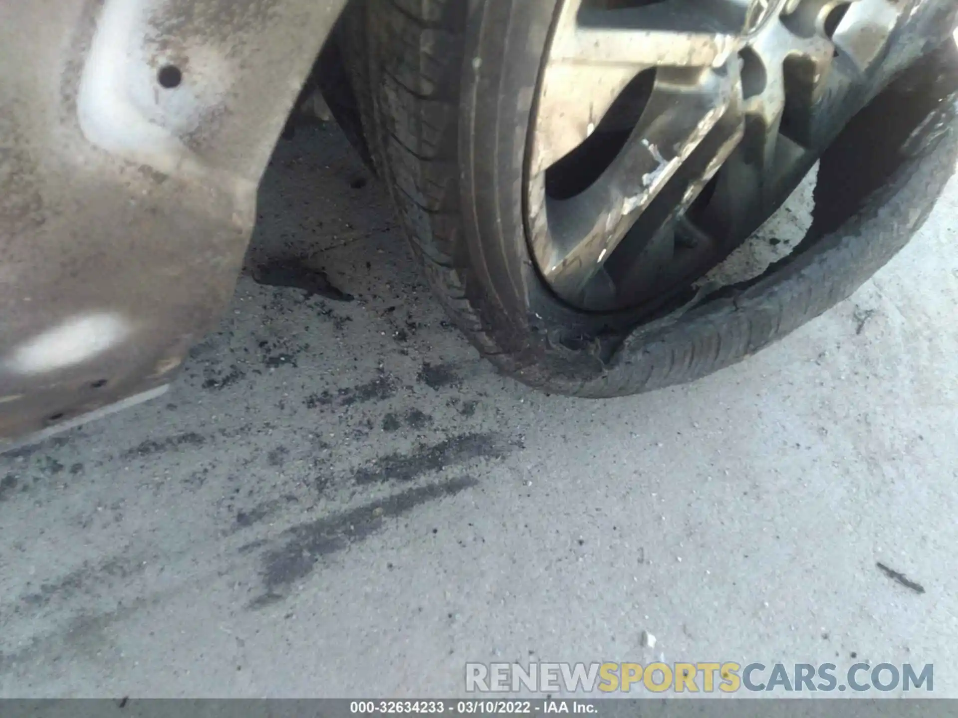 12 Photograph of a damaged car 2T3C1RFV3LW082551 TOYOTA RAV4 2020