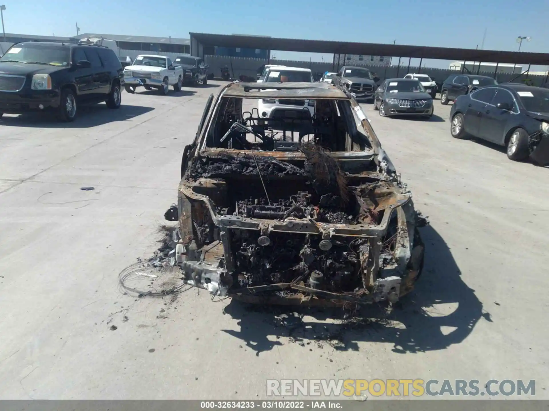 6 Photograph of a damaged car 2T3C1RFV3LW082551 TOYOTA RAV4 2020