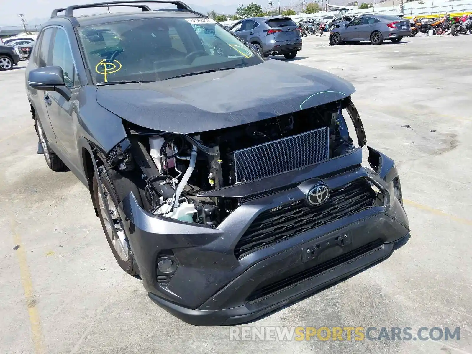 9 Photograph of a damaged car 2T3C1RFV3LW084879 TOYOTA RAV4 2020