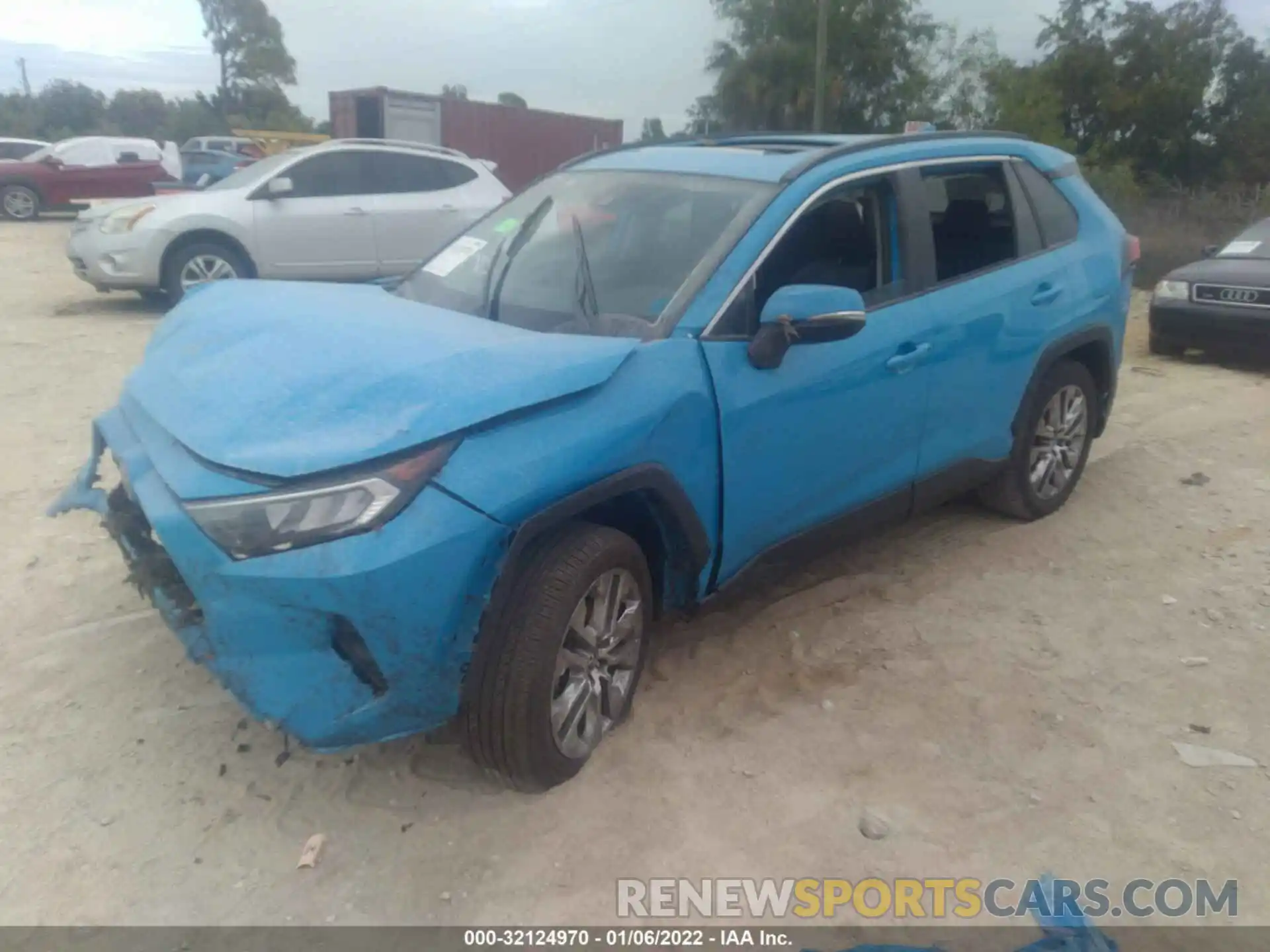 2 Фотография поврежденного автомобиля 2T3C1RFV3LW090326 TOYOTA RAV4 2020