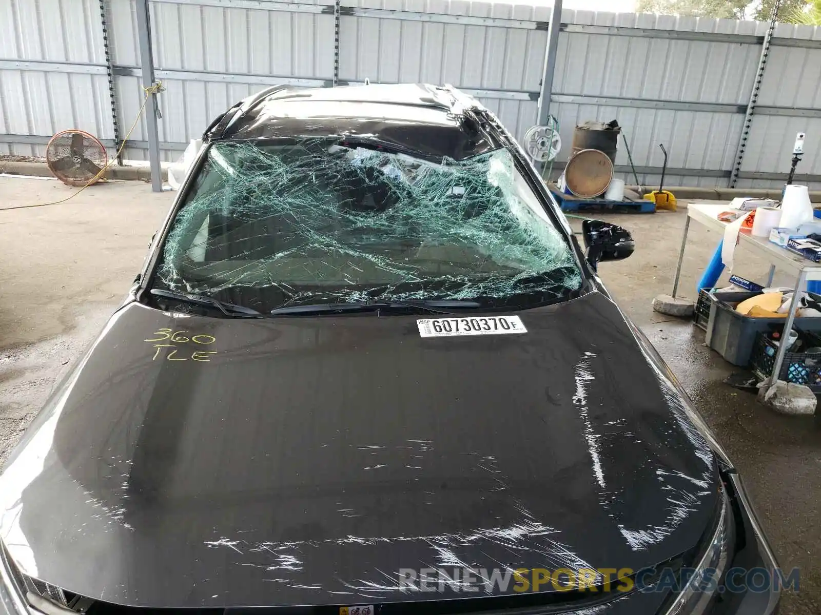 9 Photograph of a damaged car 2T3C1RFV3LW091959 TOYOTA RAV4 2020