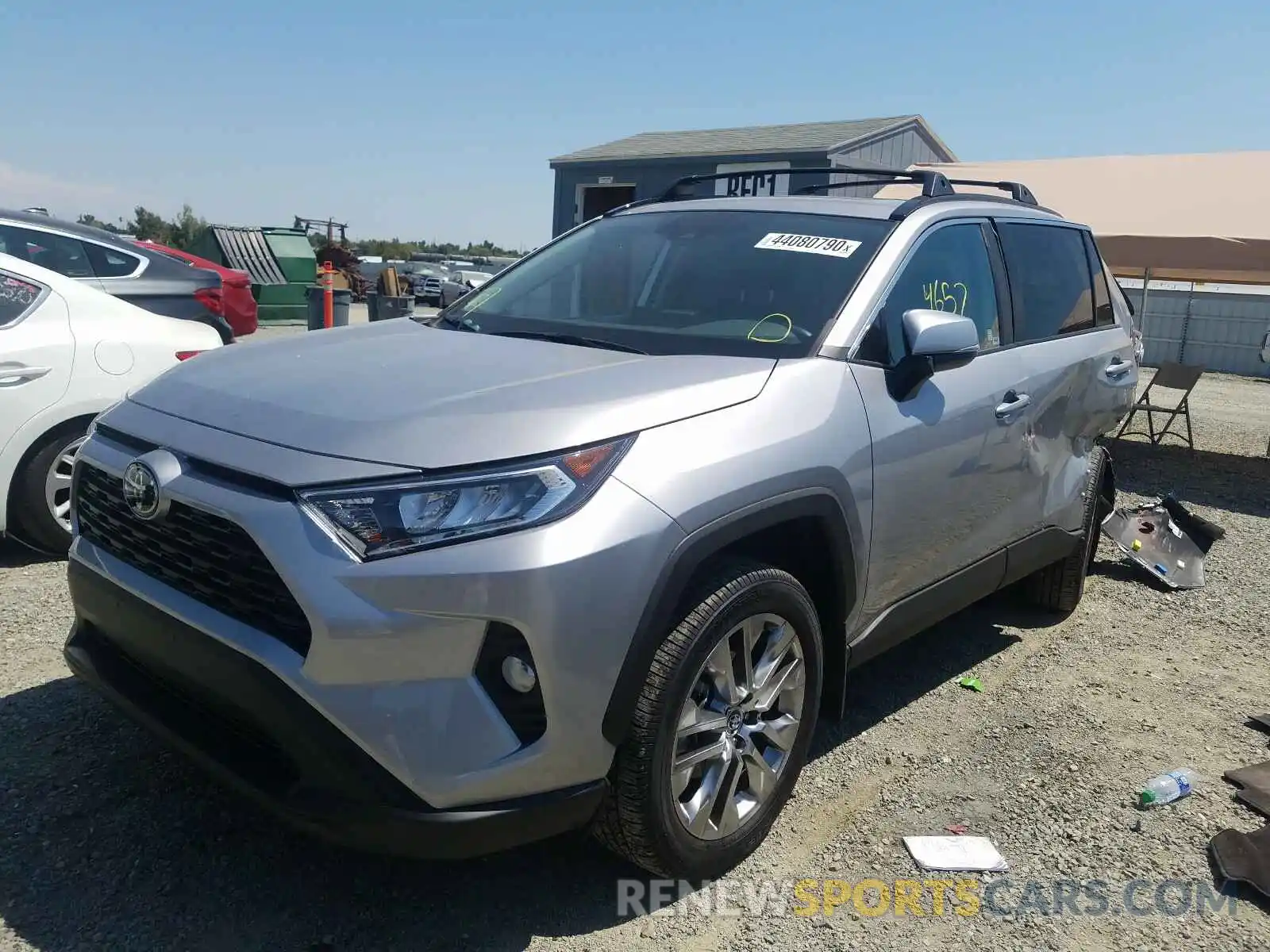 2 Photograph of a damaged car 2T3C1RFV4LC045199 TOYOTA RAV4 2020