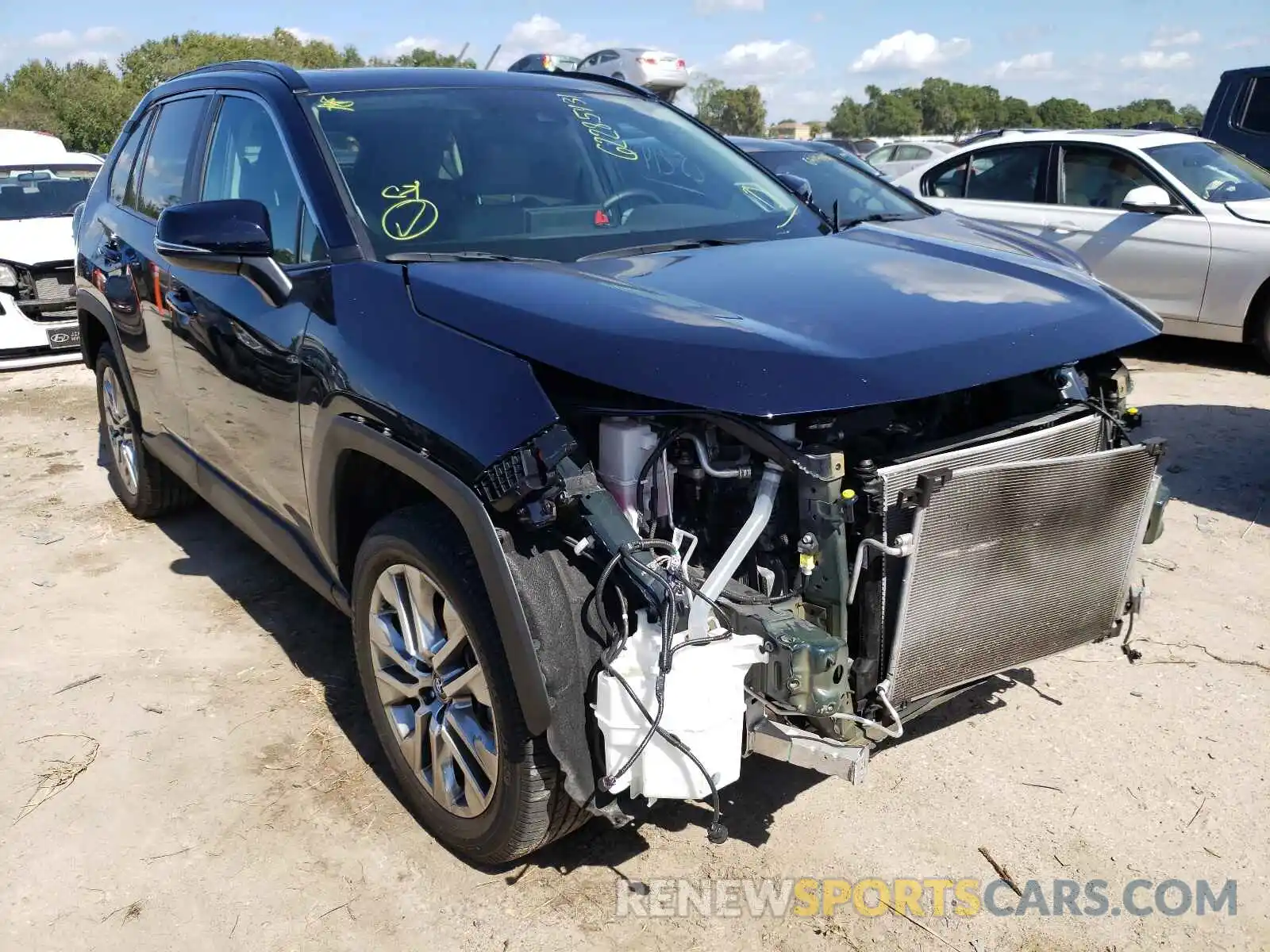 1 Photograph of a damaged car 2T3C1RFV4LW058422 TOYOTA RAV4 2020