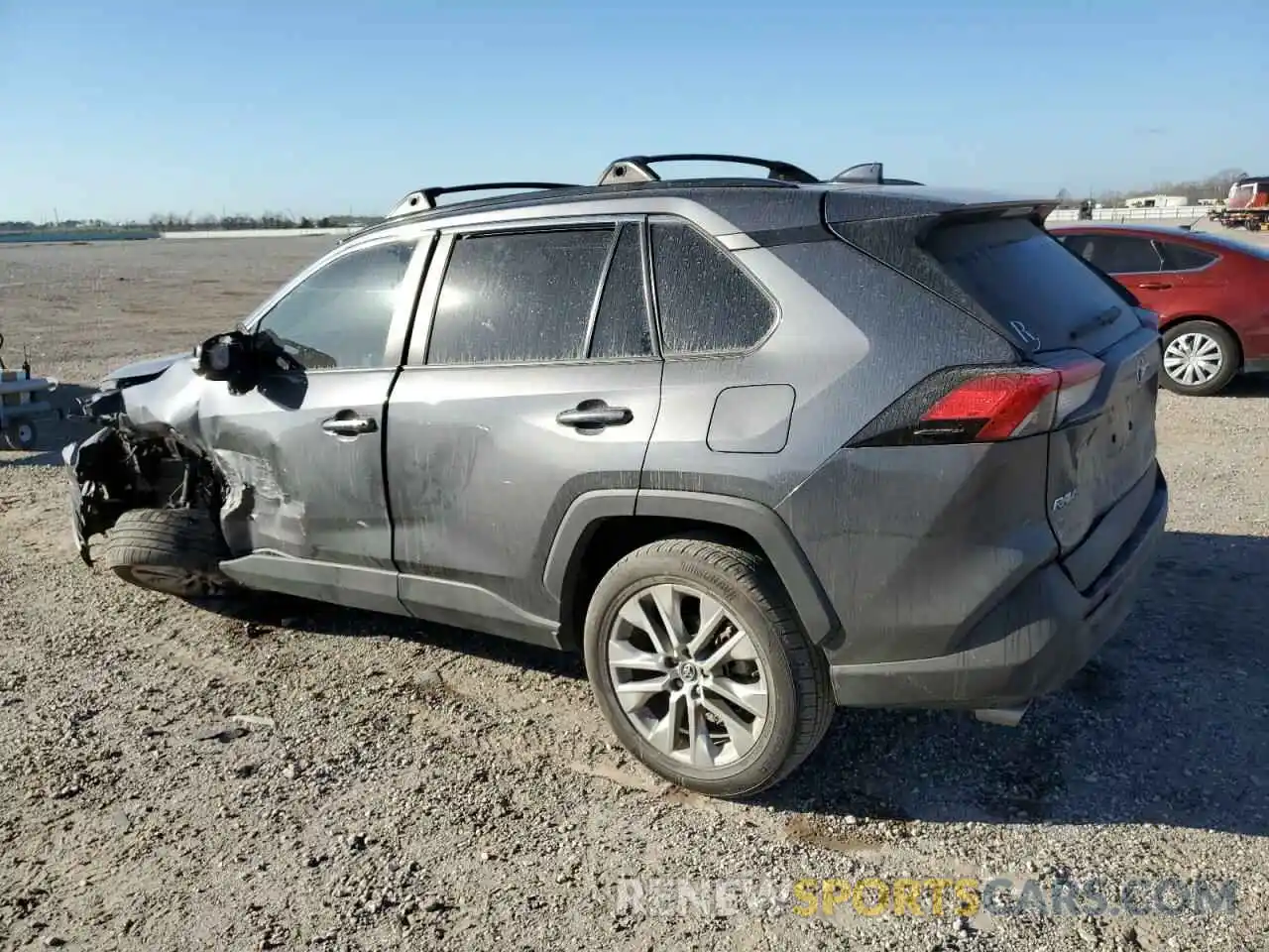 2 Photograph of a damaged car 2T3C1RFV4LW091677 TOYOTA RAV4 2020