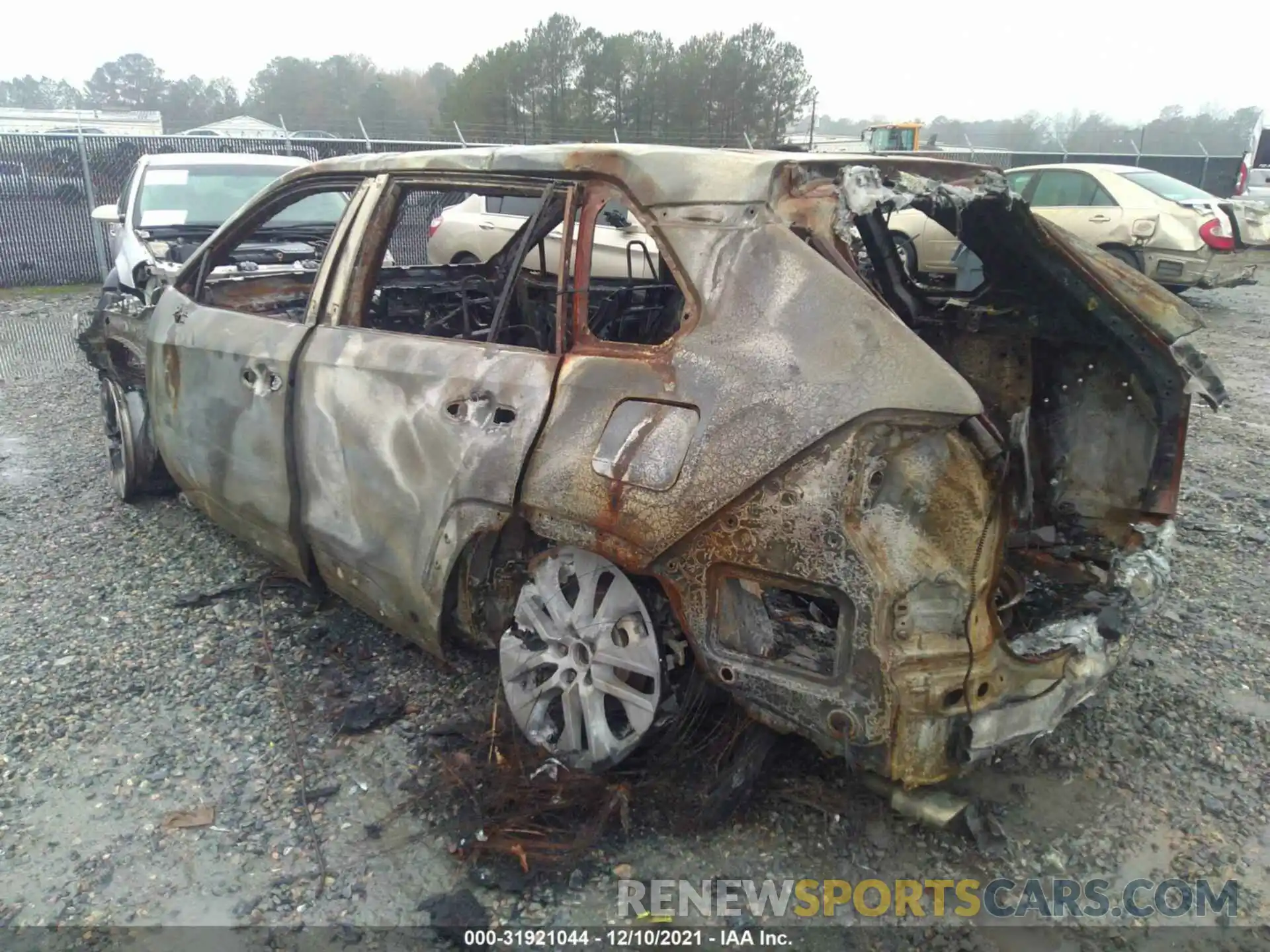 3 Photograph of a damaged car 2T3C1RFV4LW094546 TOYOTA RAV4 2020