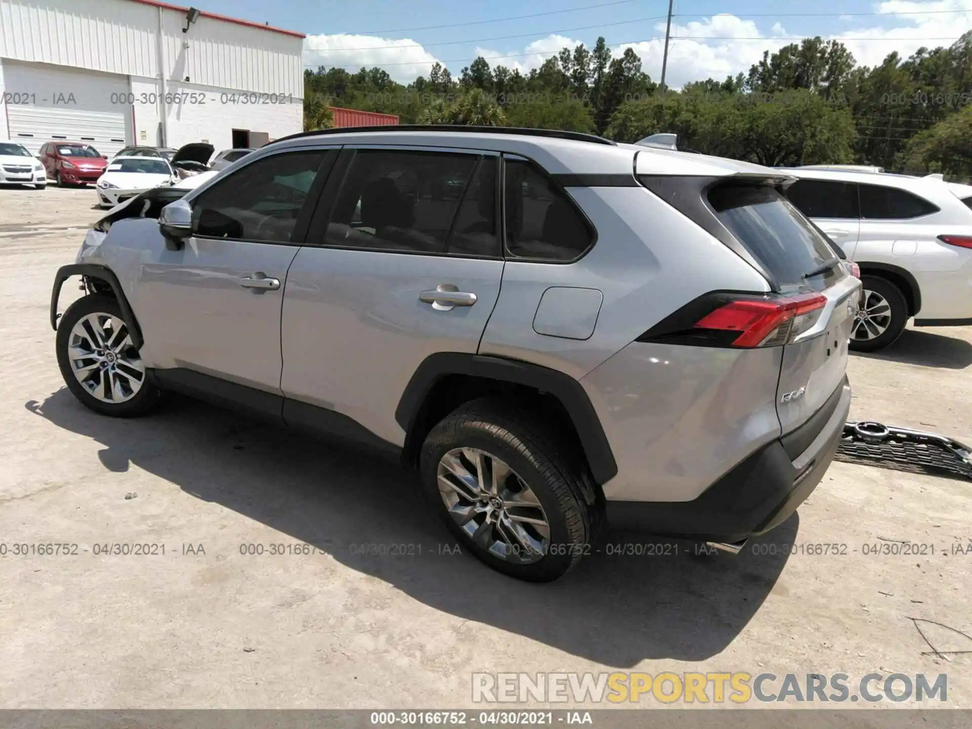 3 Photograph of a damaged car 2T3C1RFV4LW094790 TOYOTA RAV4 2020