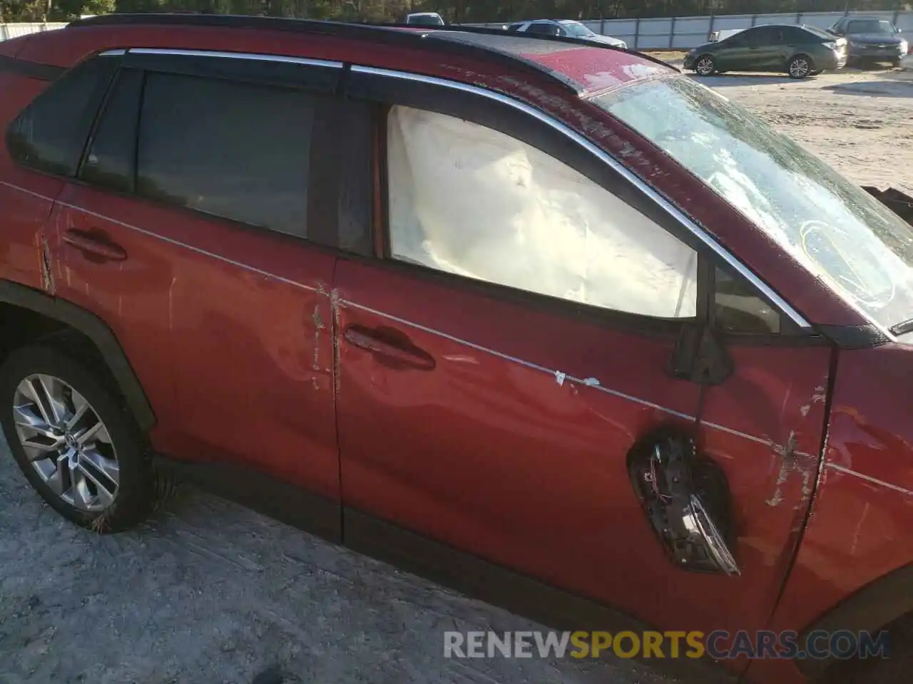 9 Photograph of a damaged car 2T3C1RFV5LC078244 TOYOTA RAV4 2020