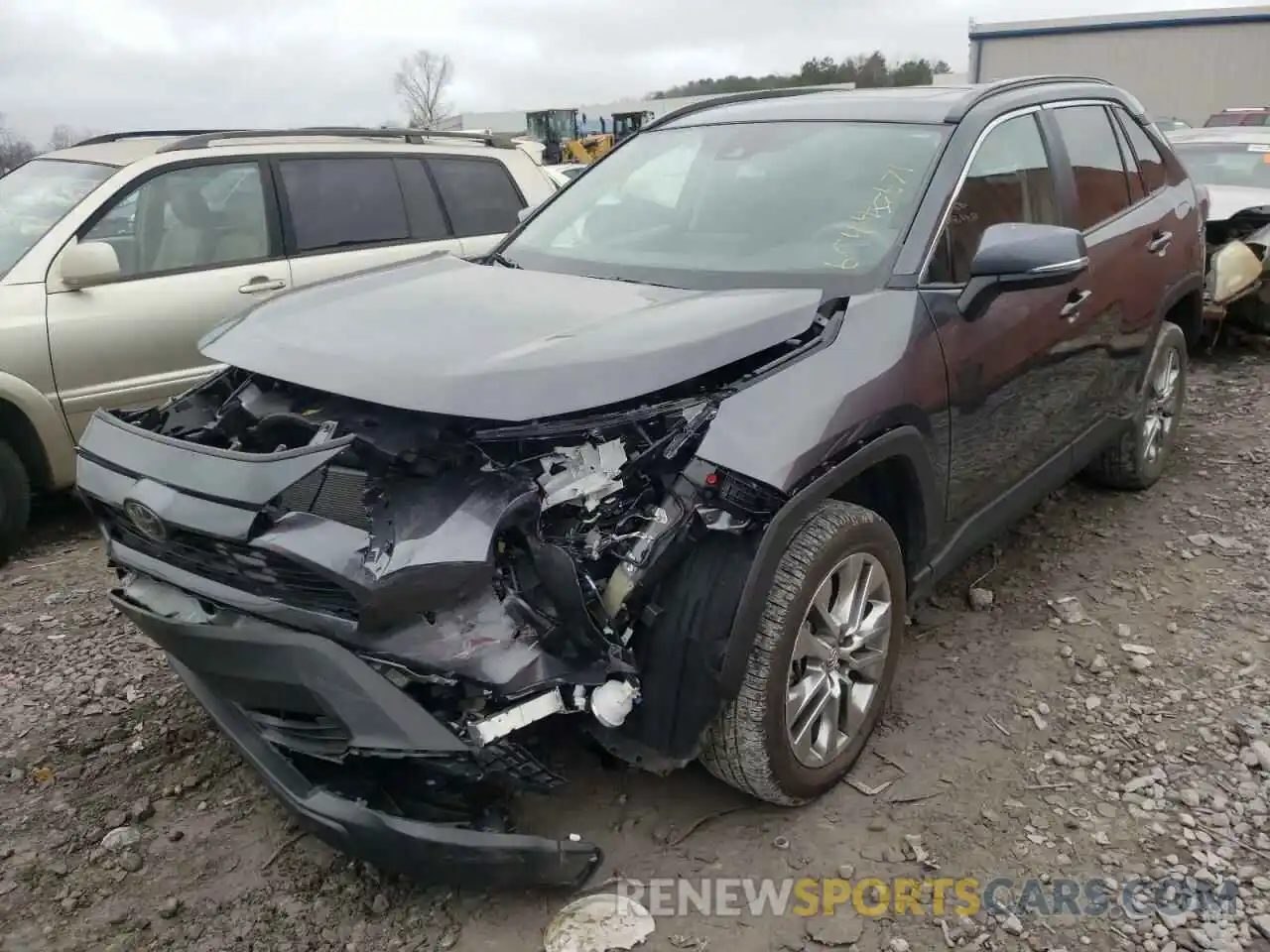 2 Photograph of a damaged car 2T3C1RFV5LW058106 TOYOTA RAV4 2020