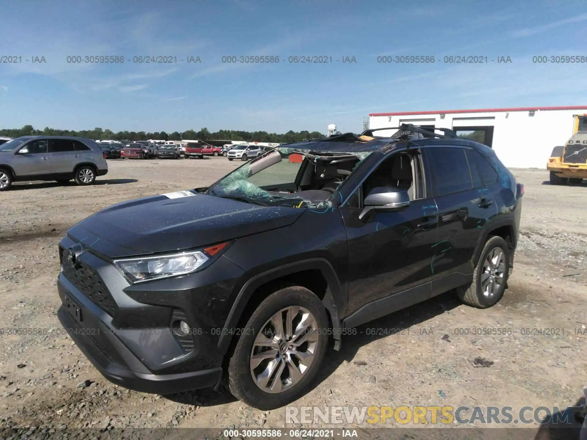 2 Photograph of a damaged car 2T3C1RFV5LW079666 TOYOTA RAV4 2020