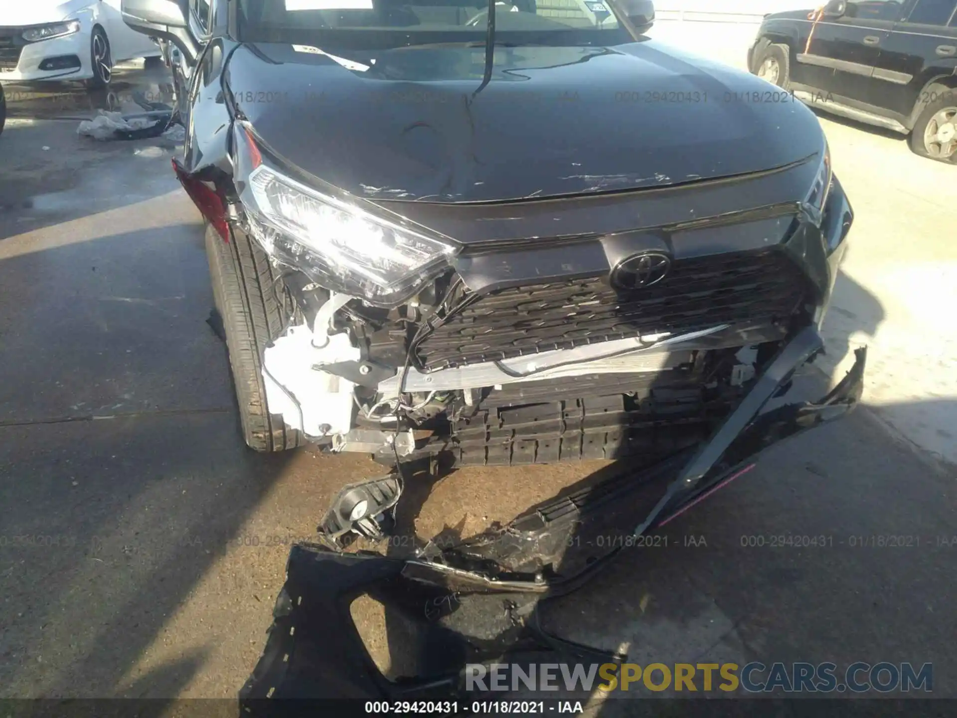 6 Photograph of a damaged car 2T3C1RFV5LW082289 TOYOTA RAV4 2020