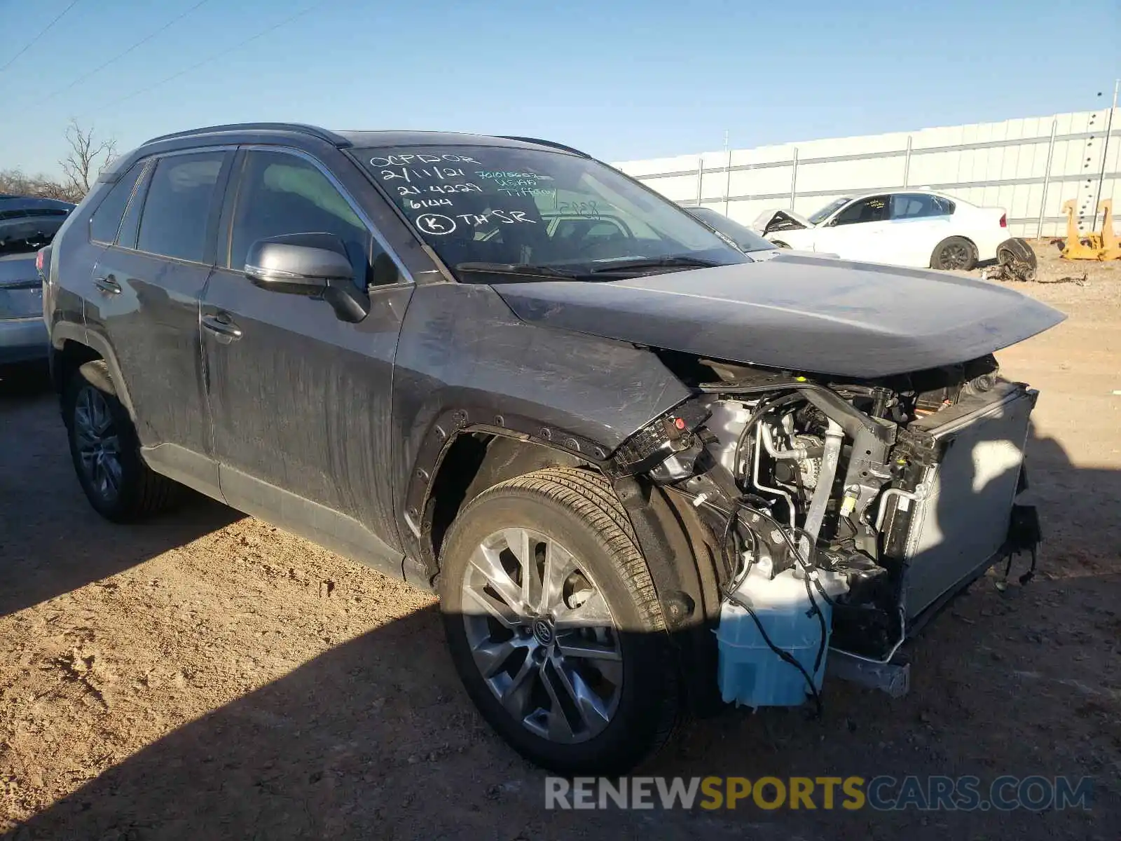 1 Photograph of a damaged car 2T3C1RFV5LW096144 TOYOTA RAV4 2020