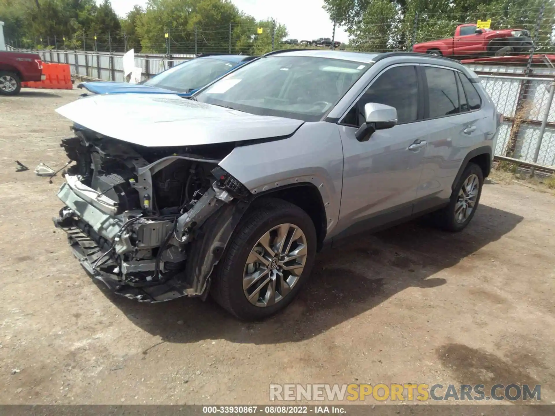 2 Photograph of a damaged car 2T3C1RFV6LW071012 TOYOTA RAV4 2020