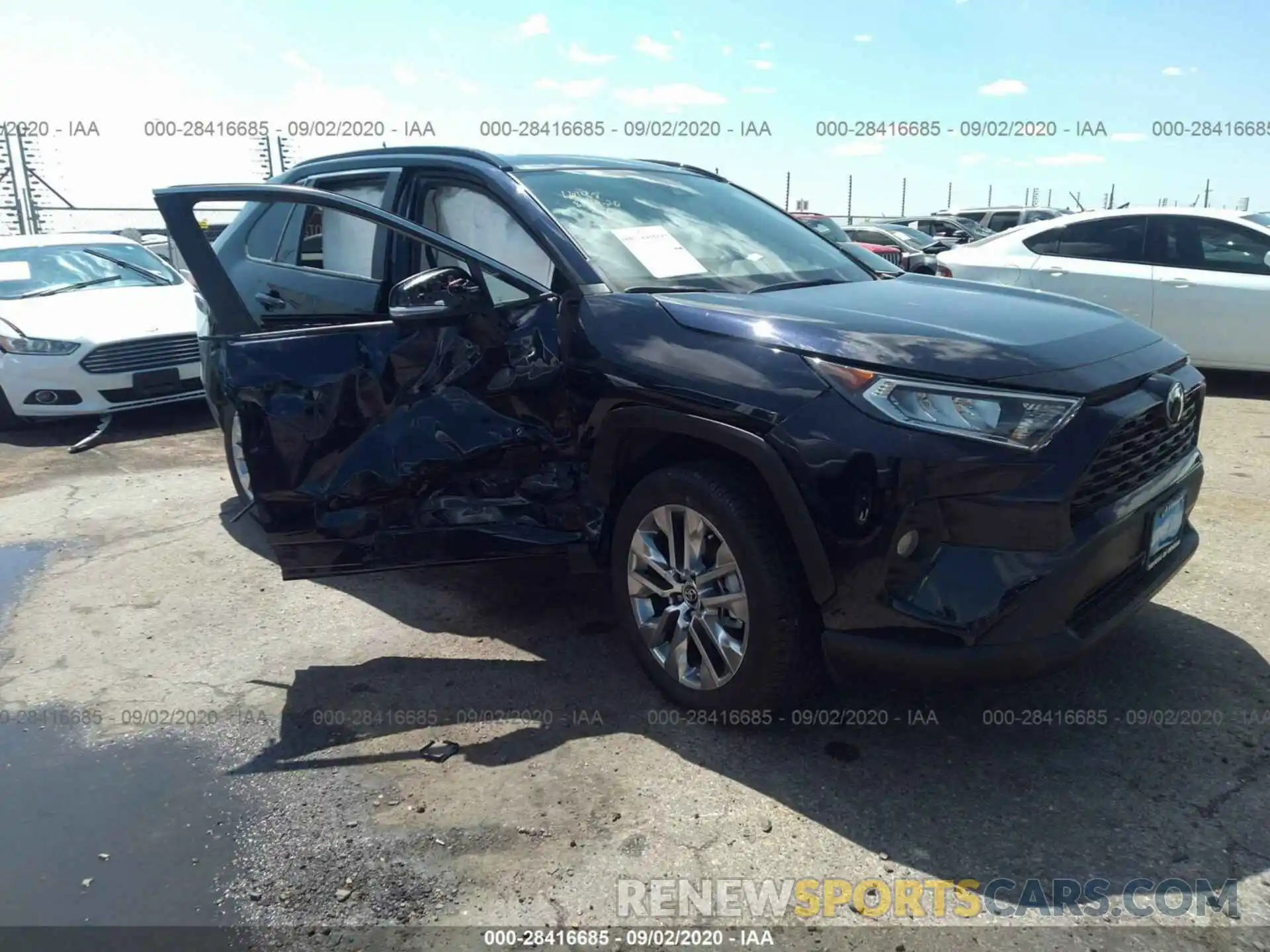 1 Photograph of a damaged car 2T3C1RFV6LW087386 TOYOTA RAV4 2020