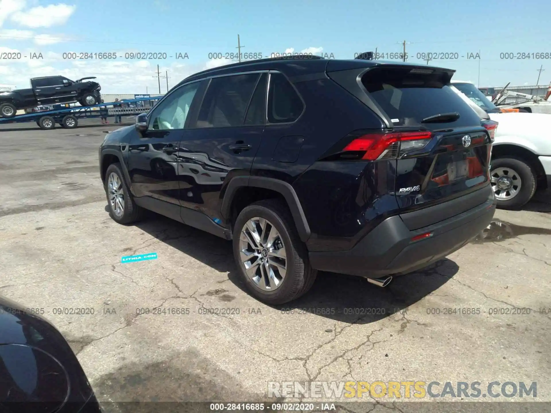 3 Photograph of a damaged car 2T3C1RFV6LW087386 TOYOTA RAV4 2020