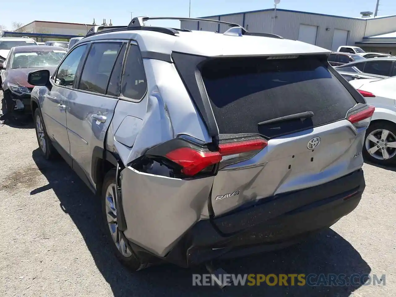 3 Photograph of a damaged car 2T3C1RFV7LC066063 TOYOTA RAV4 2020