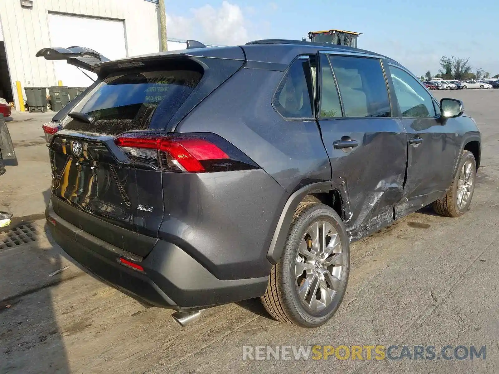 3 Photograph of a damaged car 2T3C1RFV7LW065381 TOYOTA RAV4 2020