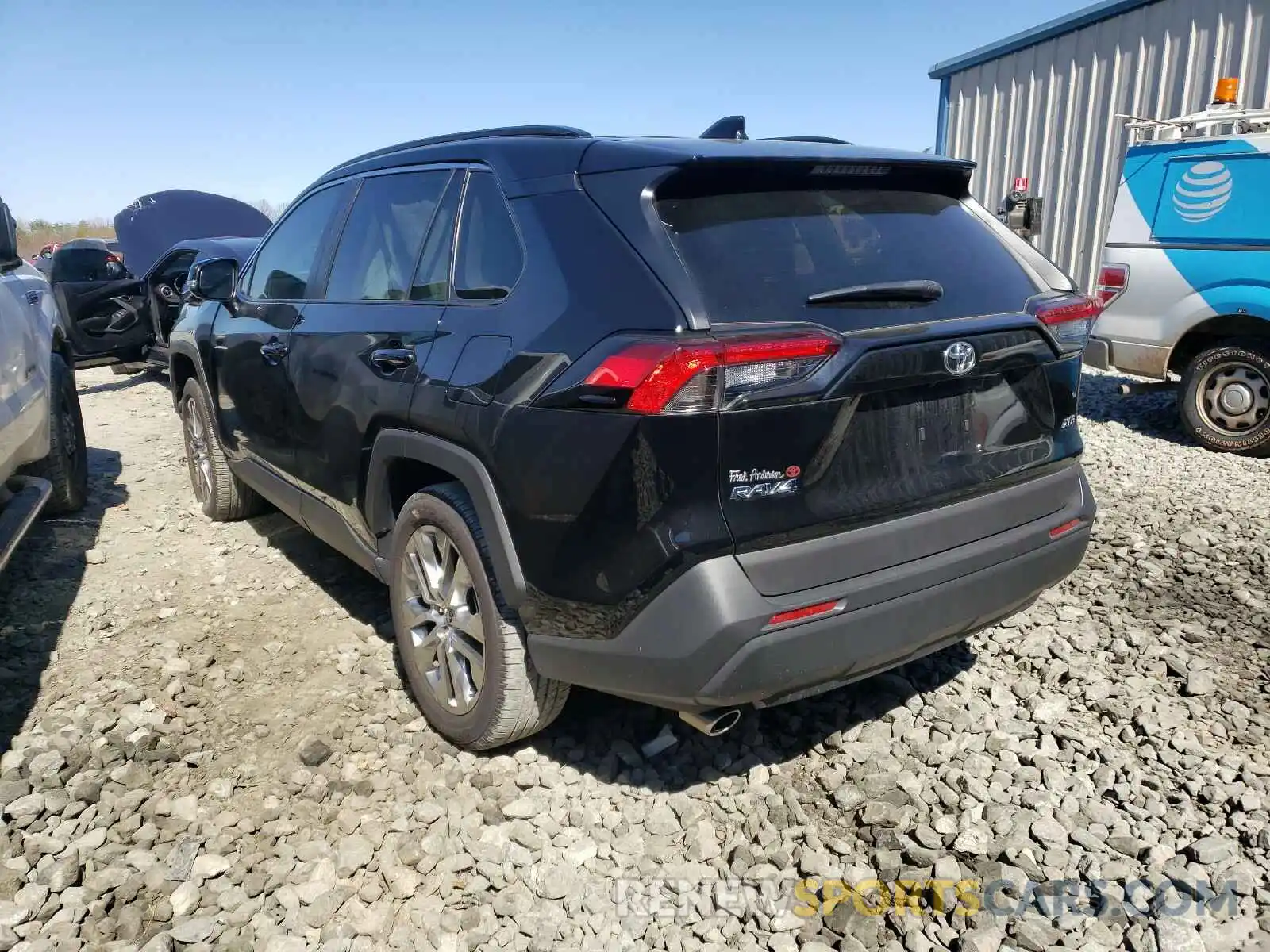 3 Photograph of a damaged car 2T3C1RFV8LC077363 TOYOTA RAV4 2020