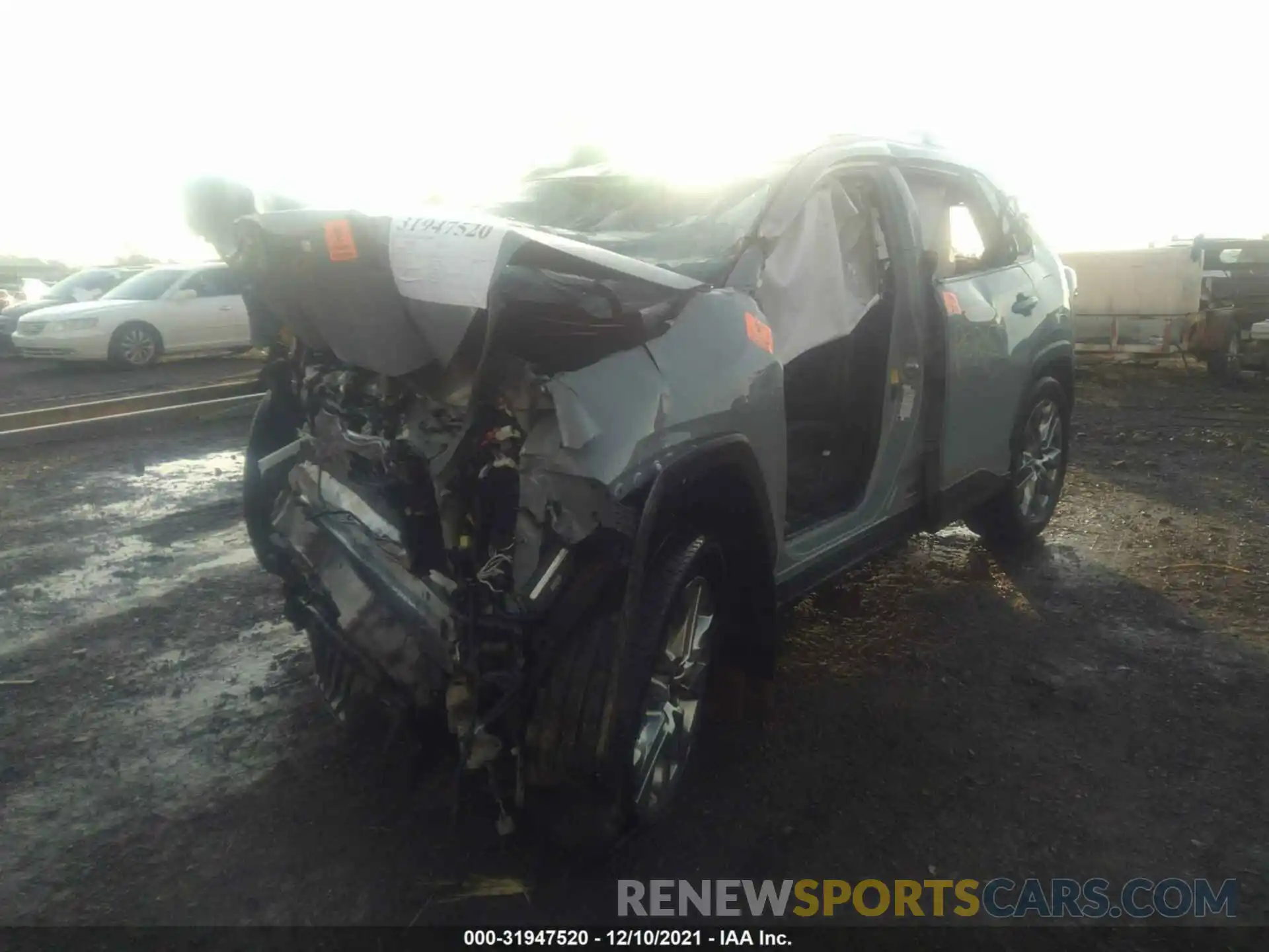 2 Photograph of a damaged car 2T3C1RFV8LW072923 TOYOTA RAV4 2020