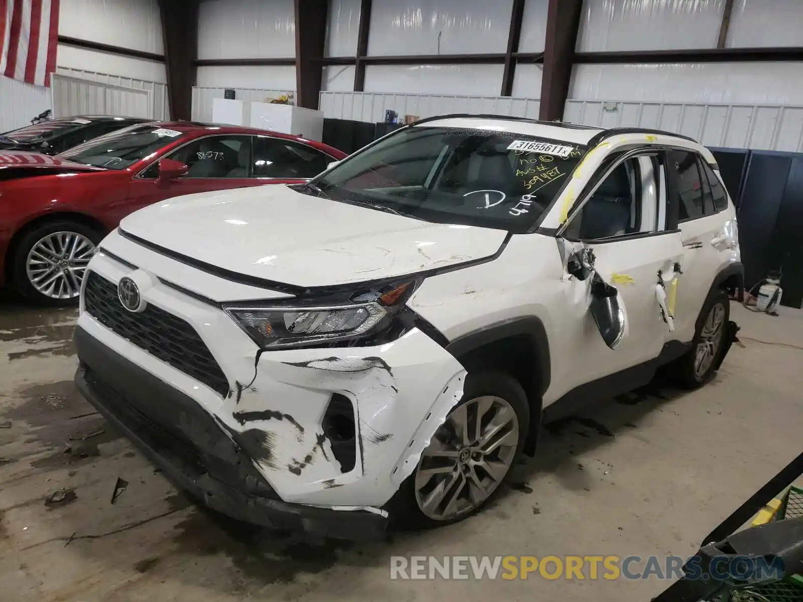 2 Photograph of a damaged car 2T3C1RFV8LW089575 TOYOTA RAV4 2020