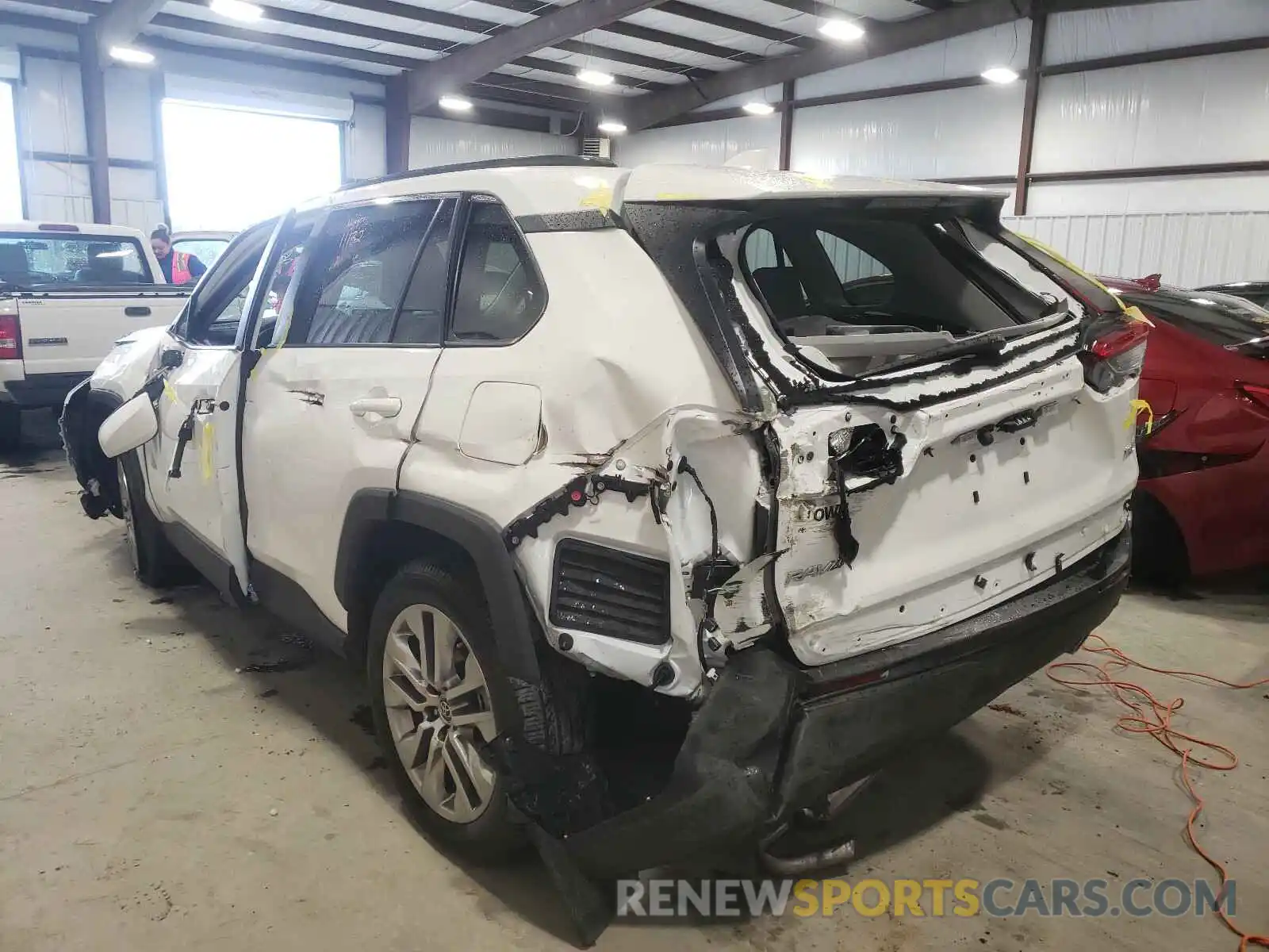 3 Photograph of a damaged car 2T3C1RFV8LW089575 TOYOTA RAV4 2020