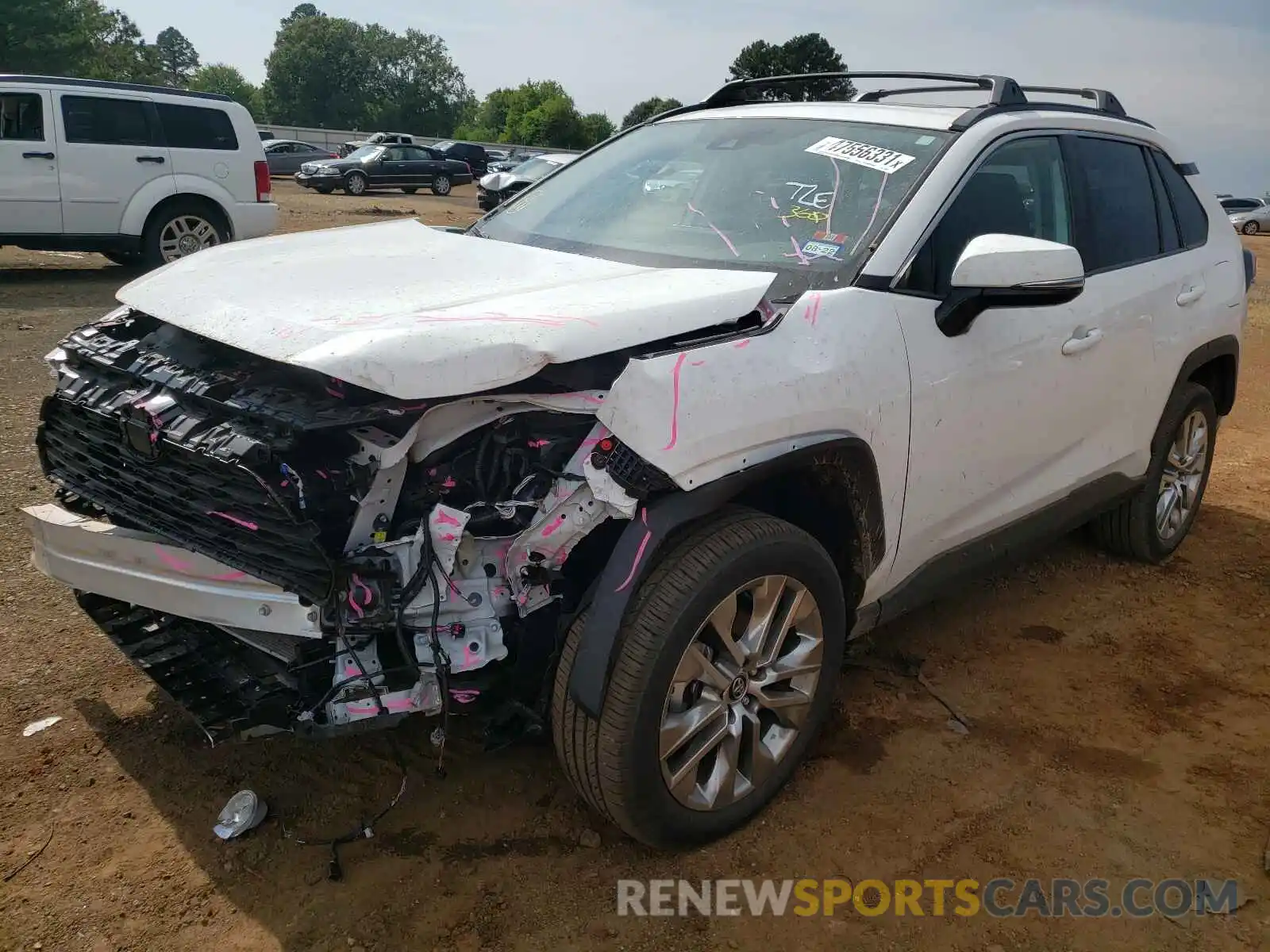 2 Photograph of a damaged car 2T3C1RFV8LW098891 TOYOTA RAV4 2020