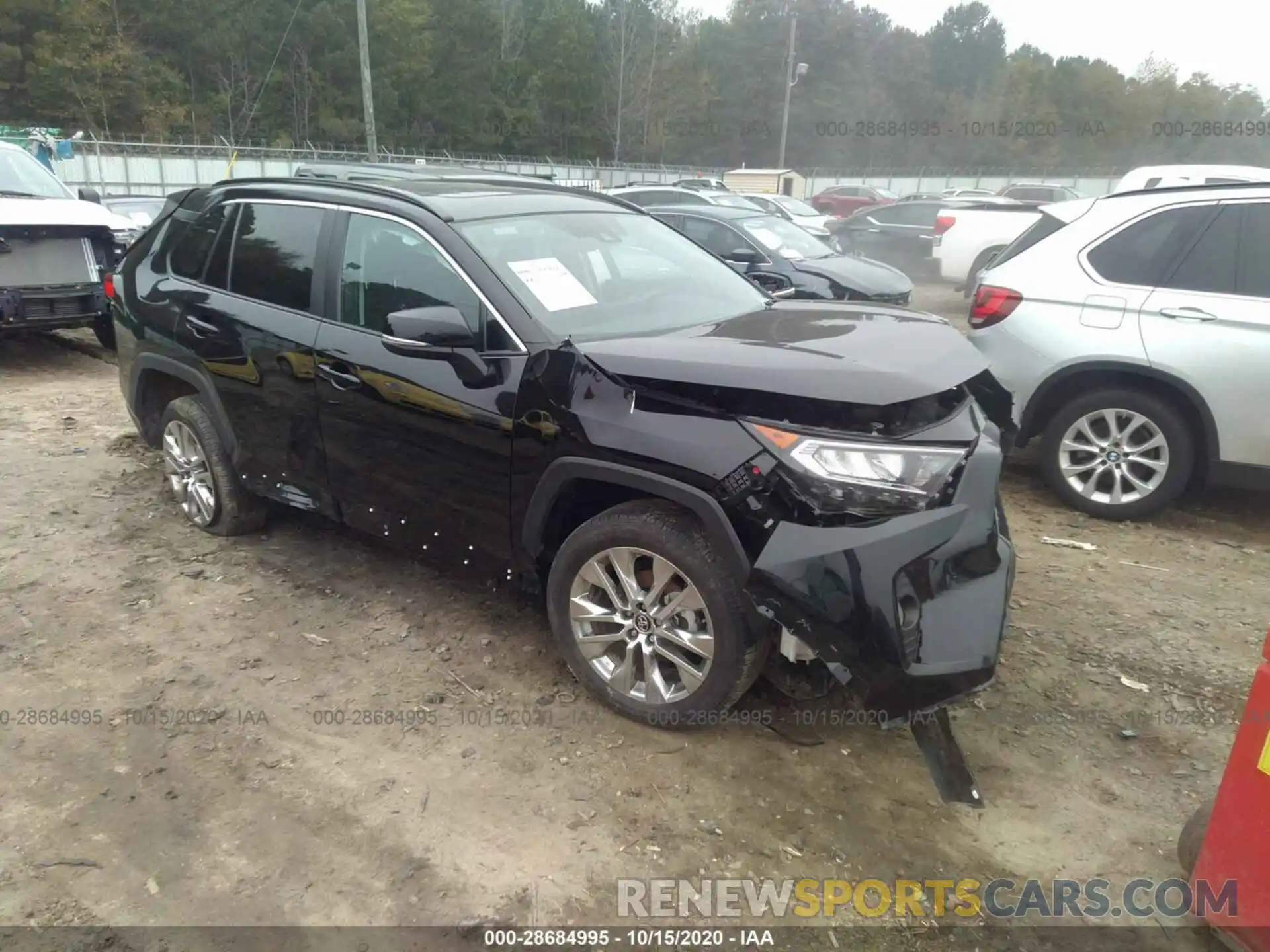 1 Photograph of a damaged car 2T3C1RFV9LC058403 TOYOTA RAV4 2020